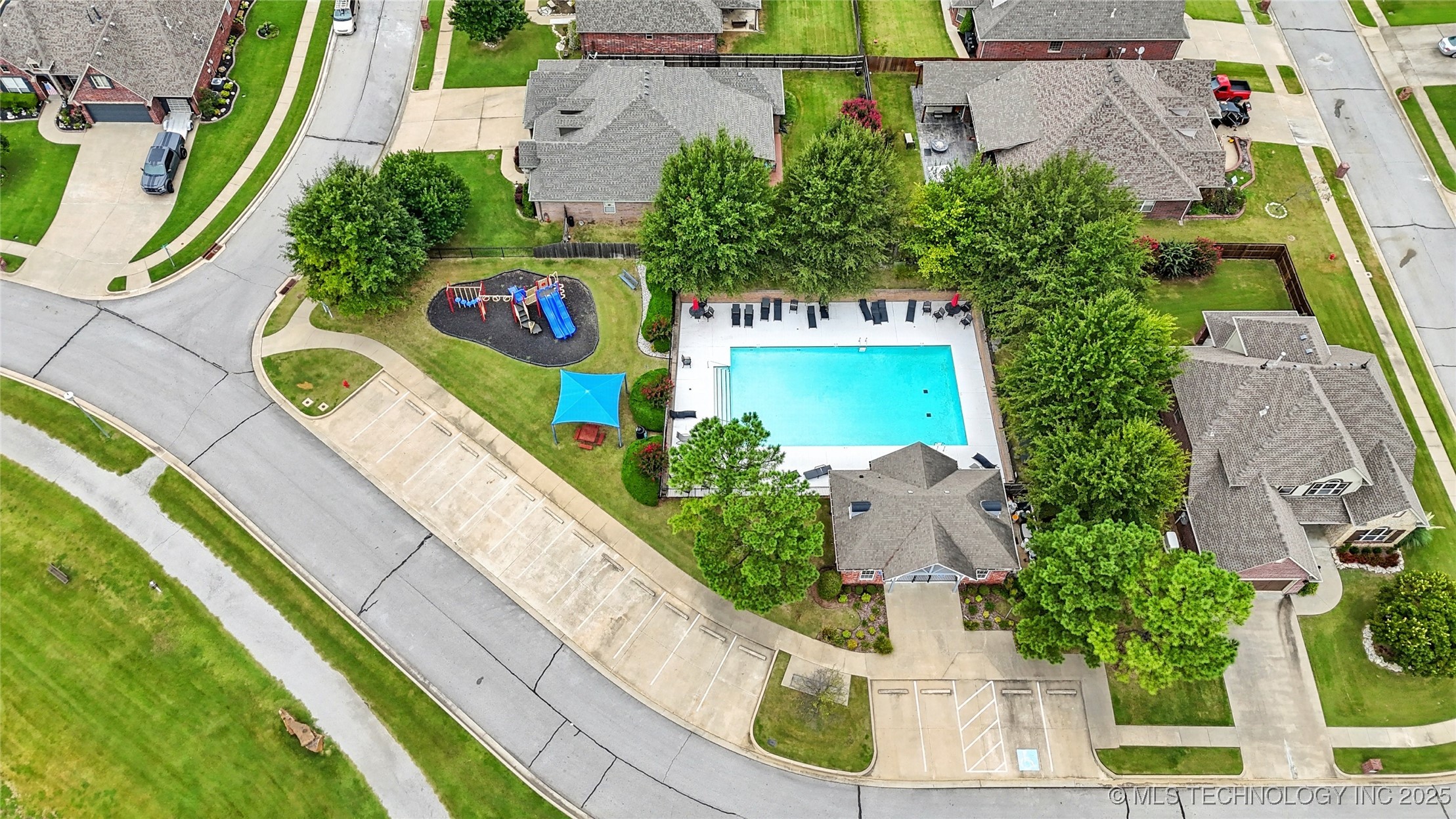 3140 E 143rd Street S