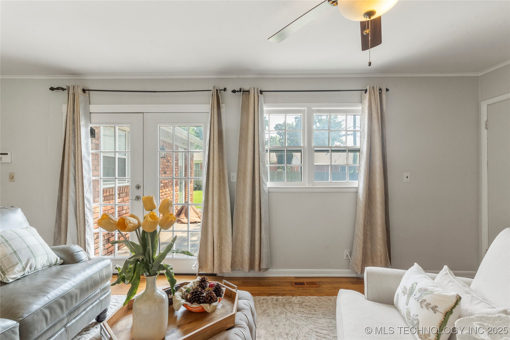 4350 E 56th Place