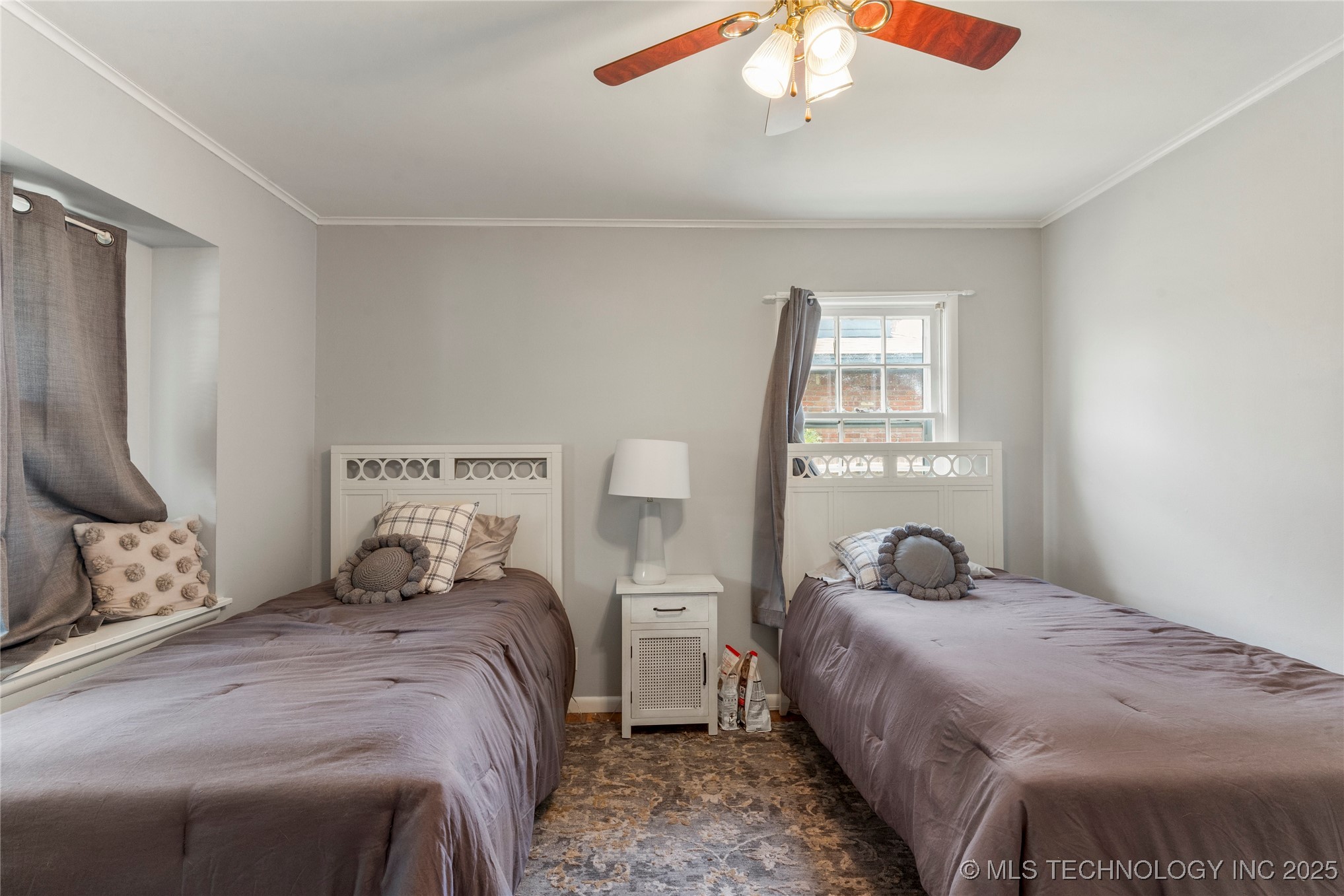 4350 E 56th Place