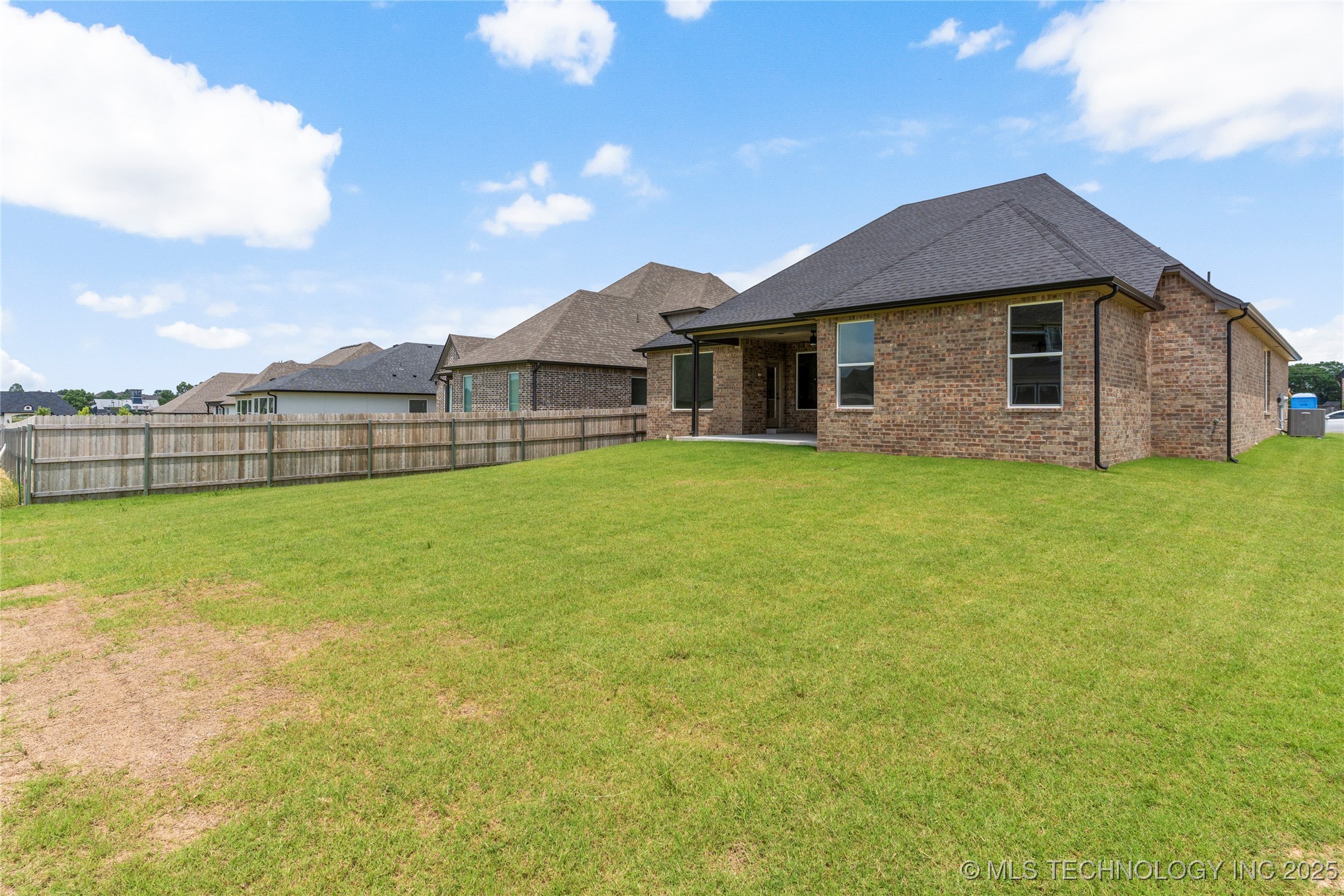 13630 S 21st Place E