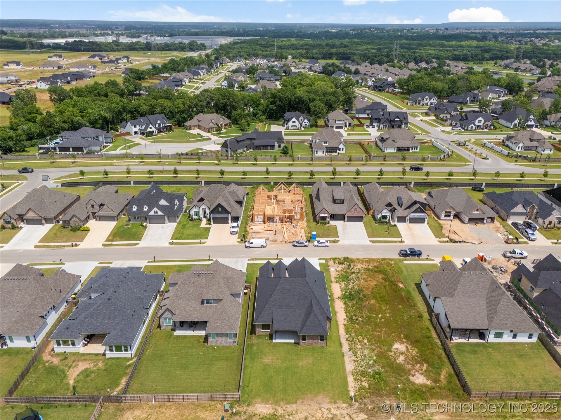 13630 S 21st Place E