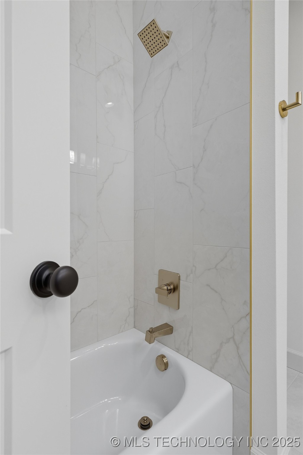 13630 S 21st Place E