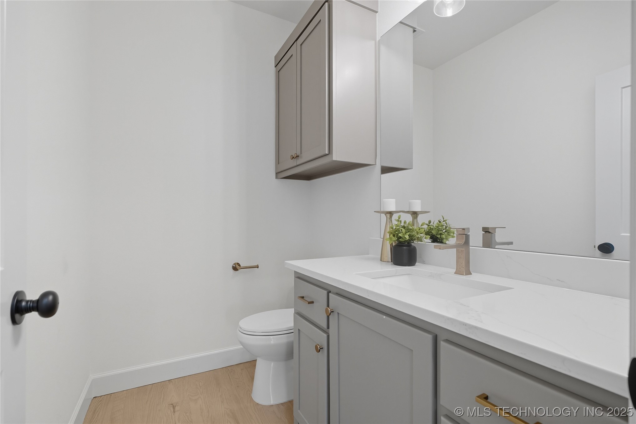 13630 S 21st Place E