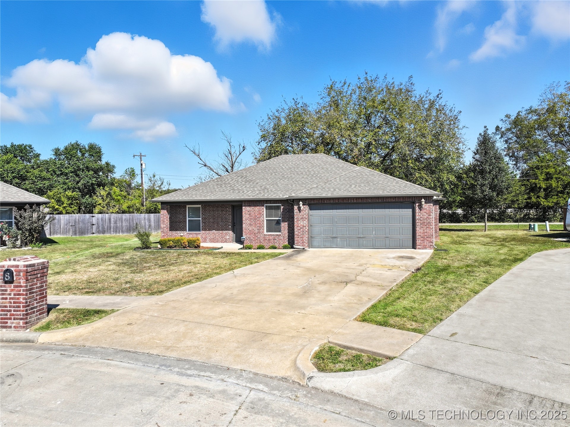 8 Ryan Place