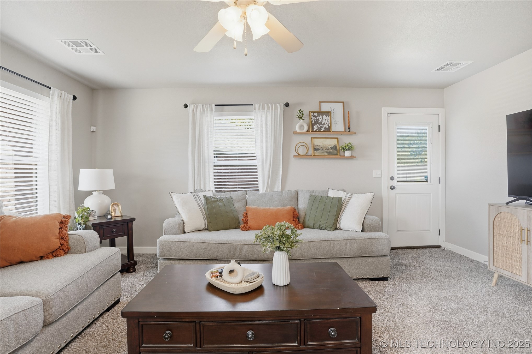 8 Ryan Place