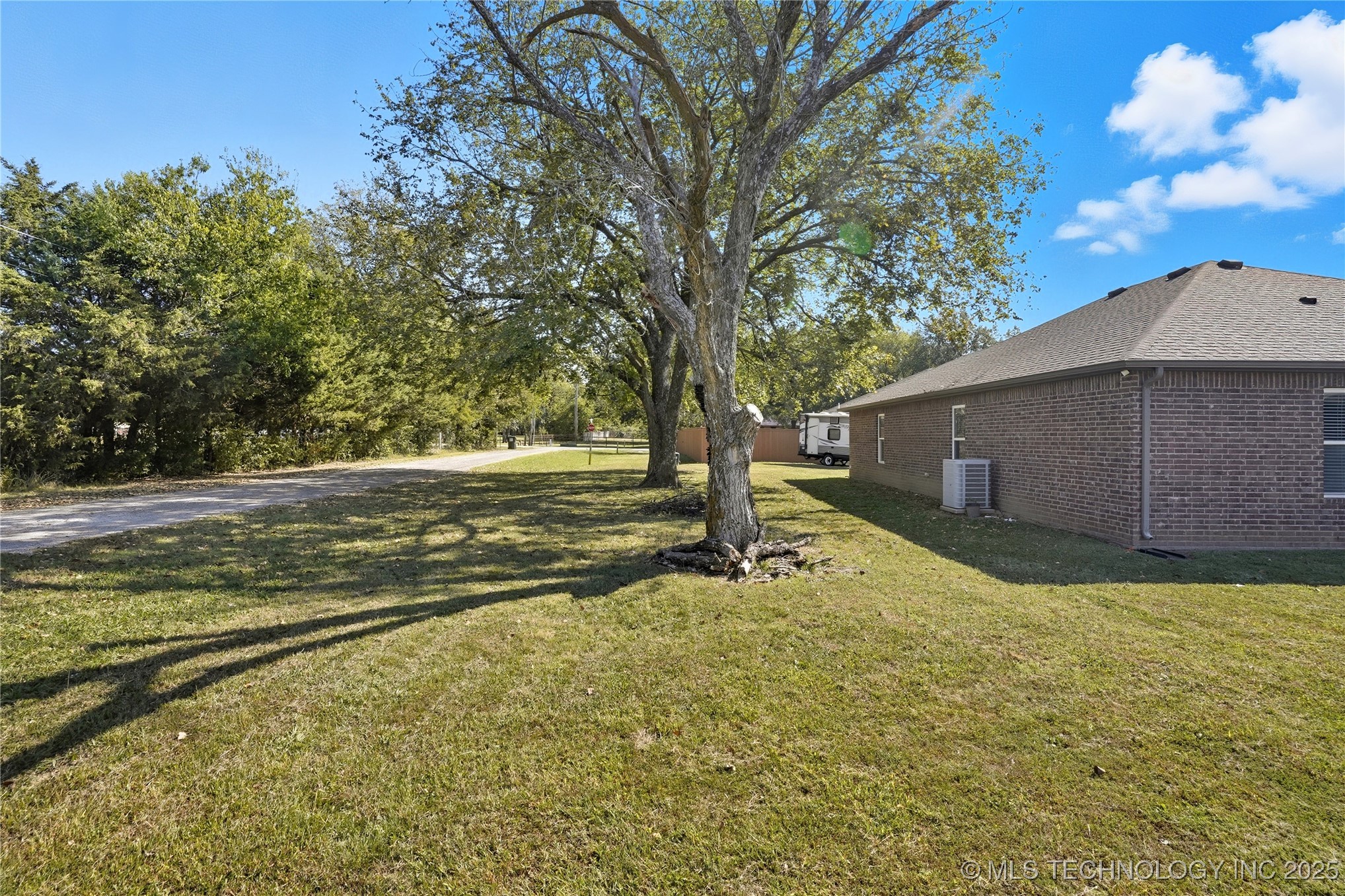 8 Ryan Place