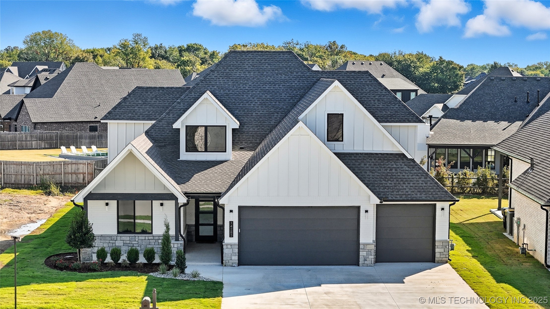 14283 S Evanston Avenue