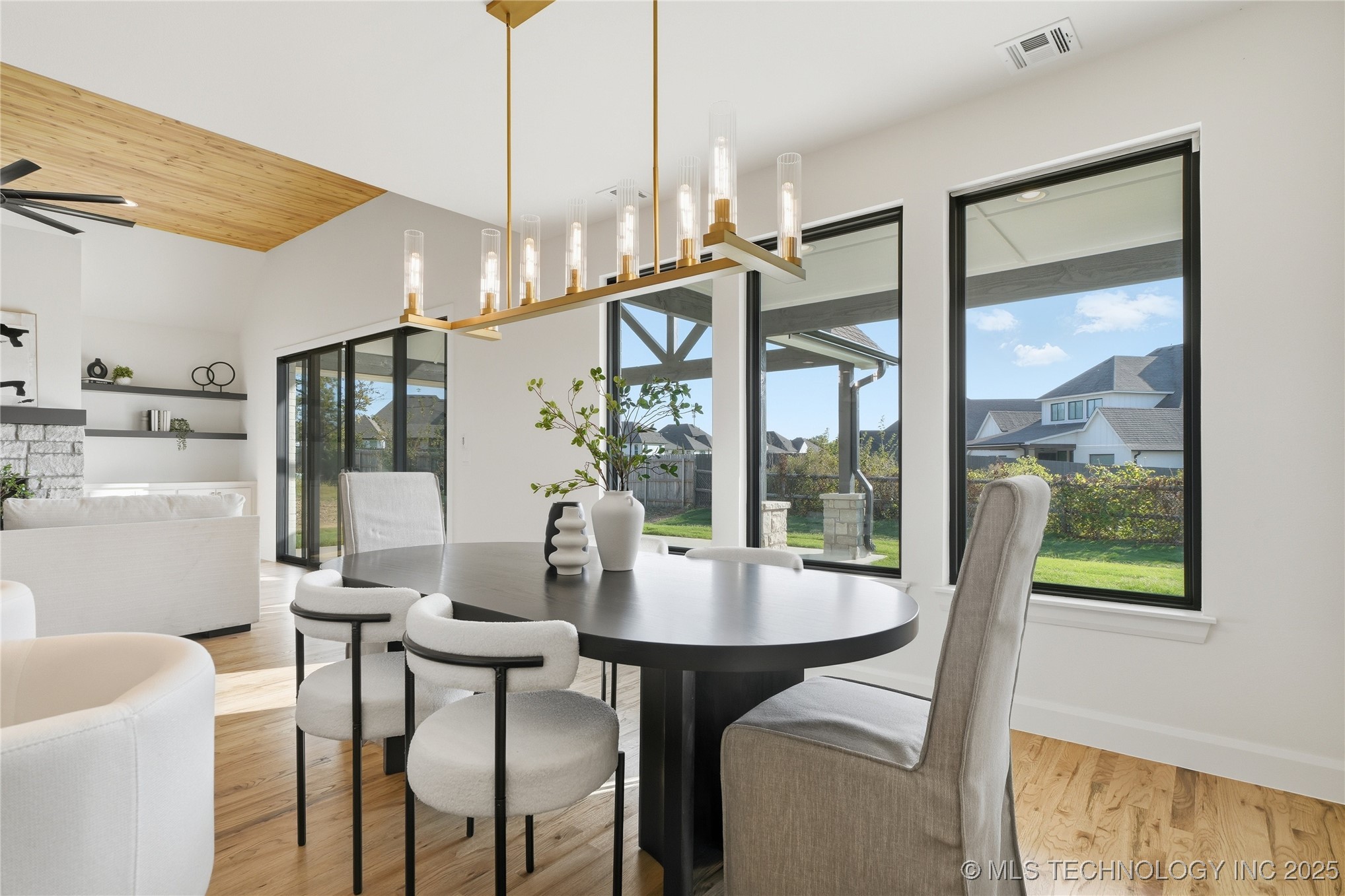 14283 S Evanston Avenue