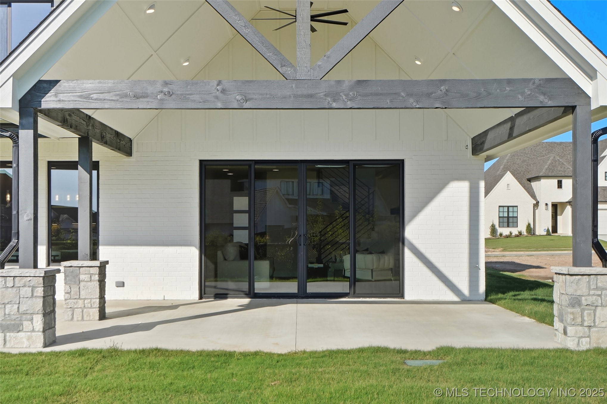 14283 S Evanston Avenue