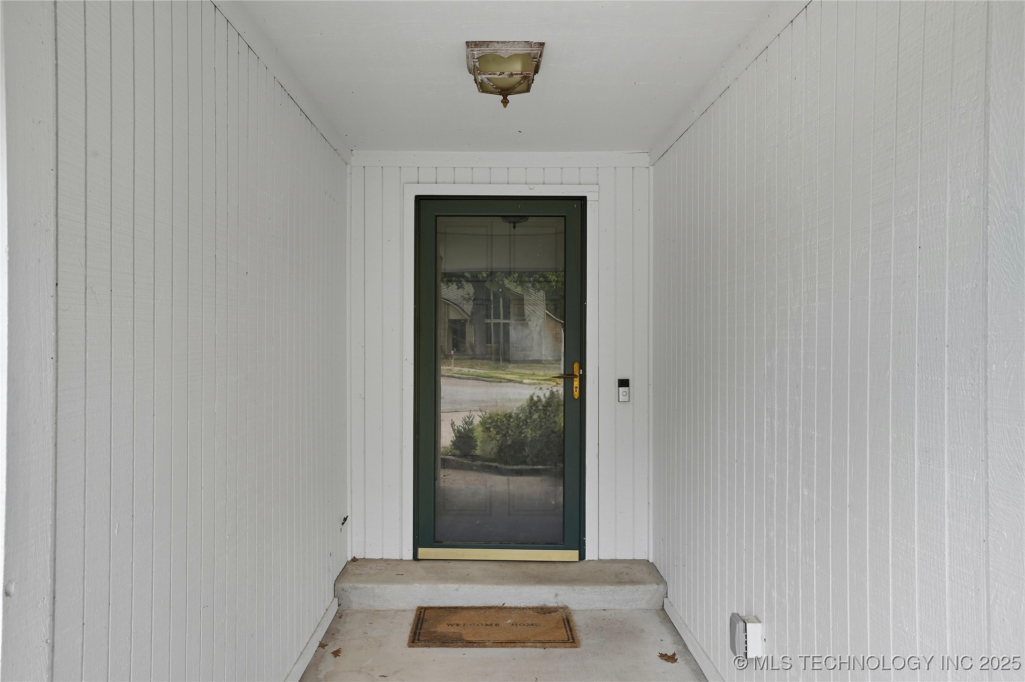 2811 W Atlanta Place