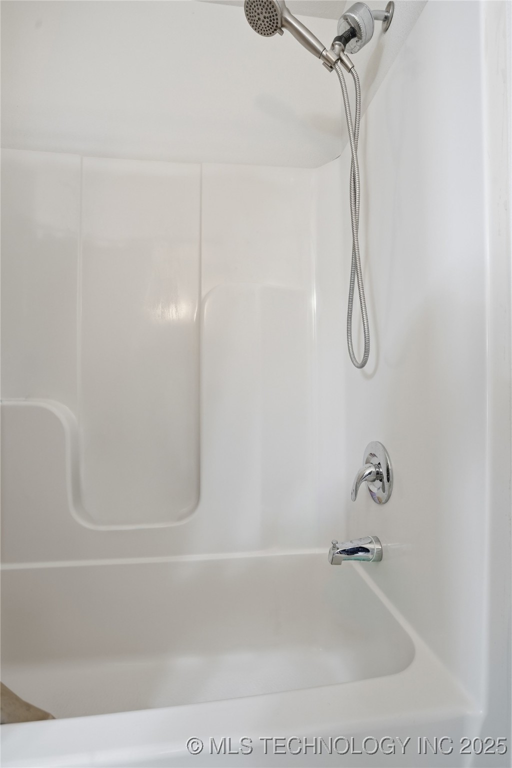 23123 S Jewell Drive