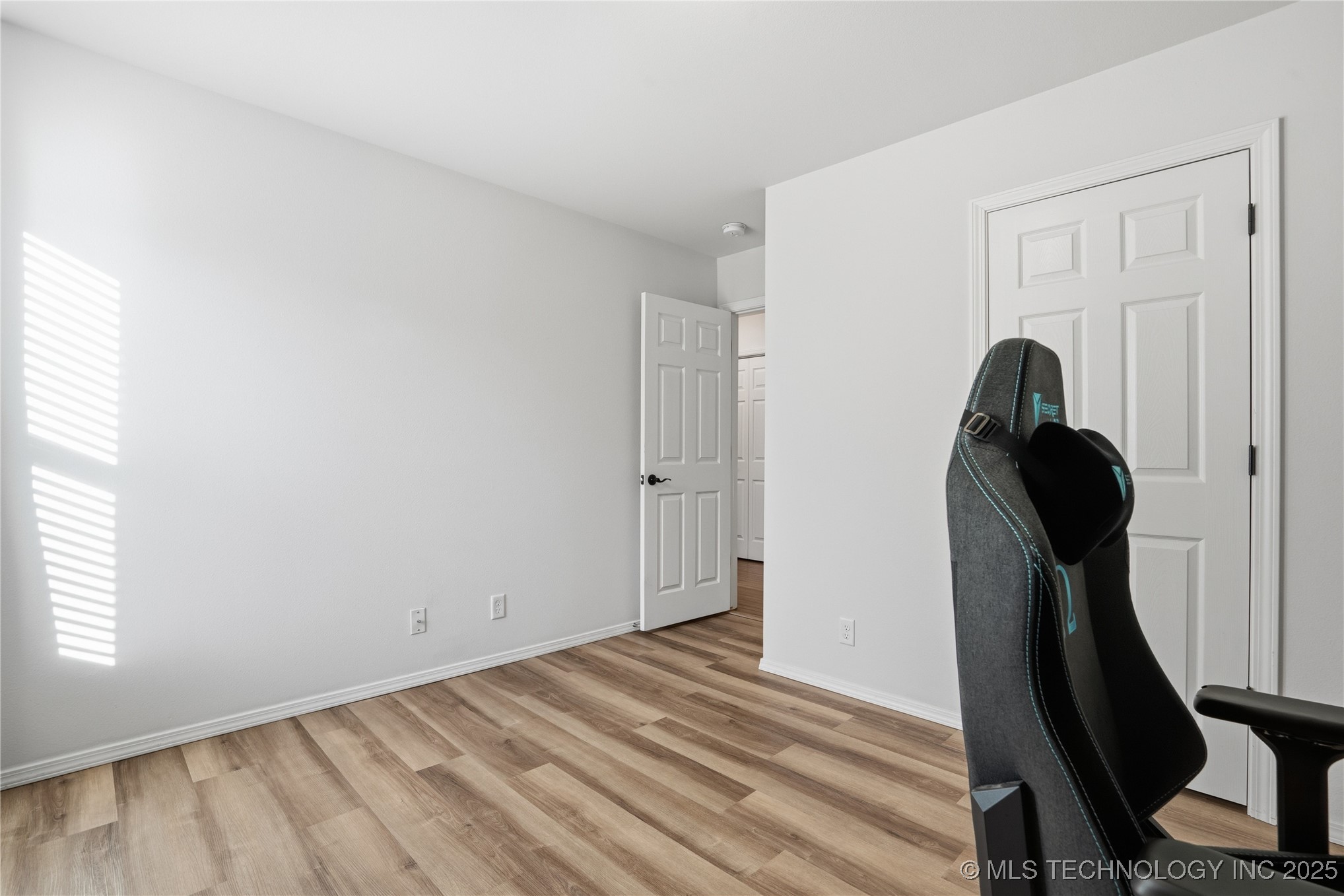 23123 S Jewell Drive