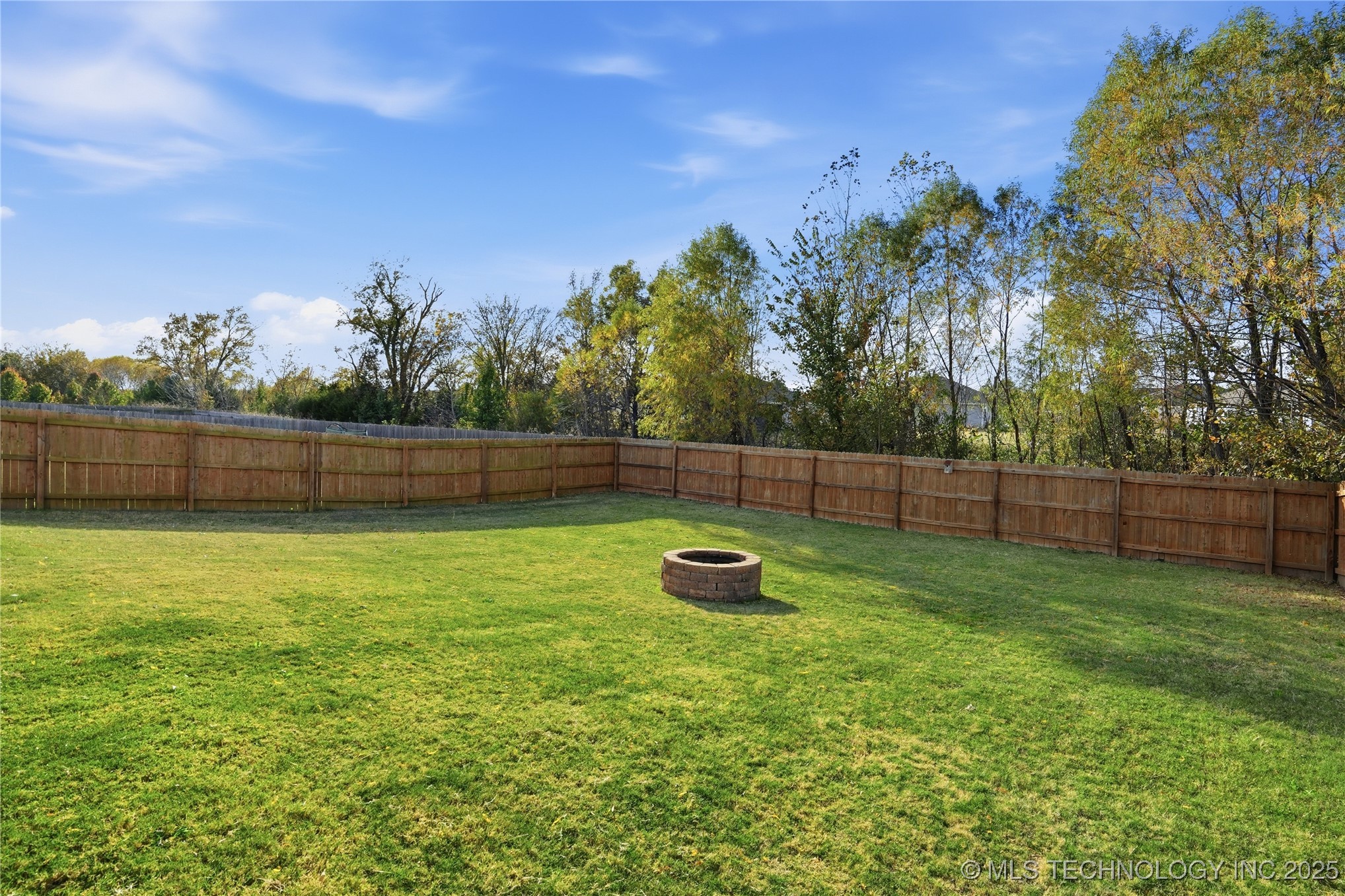 23123 S Jewell Drive