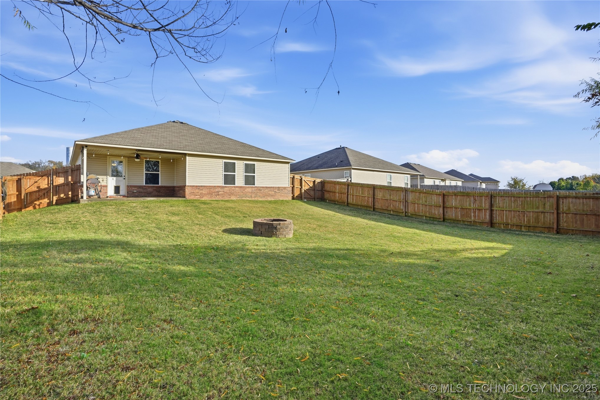 23123 S Jewell Drive