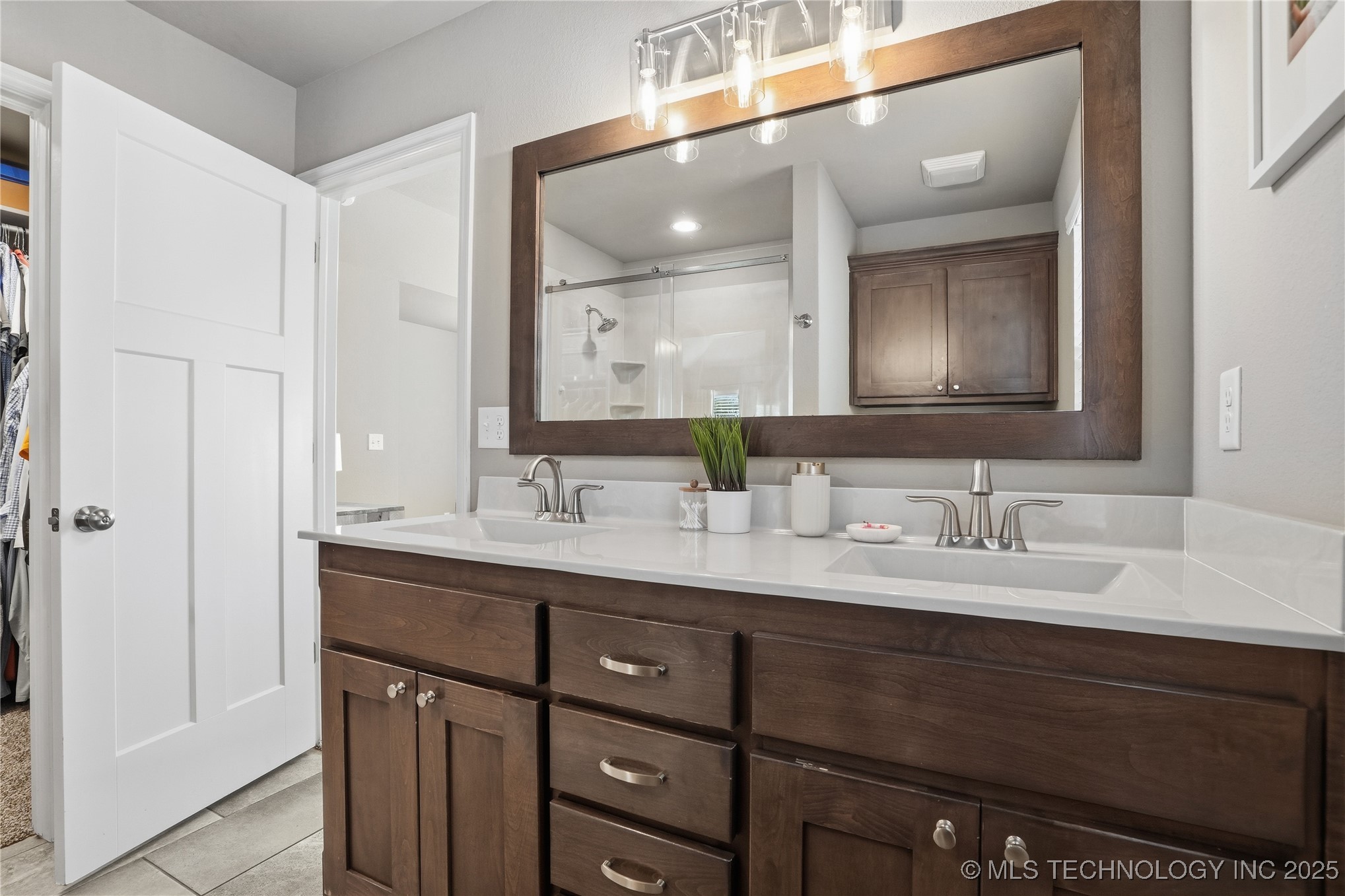 3413 W Norman Street