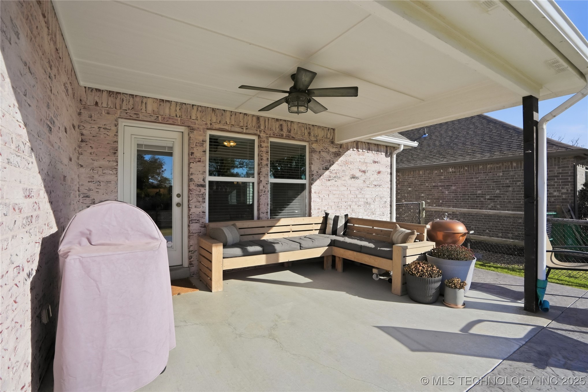 3413 W Norman Street