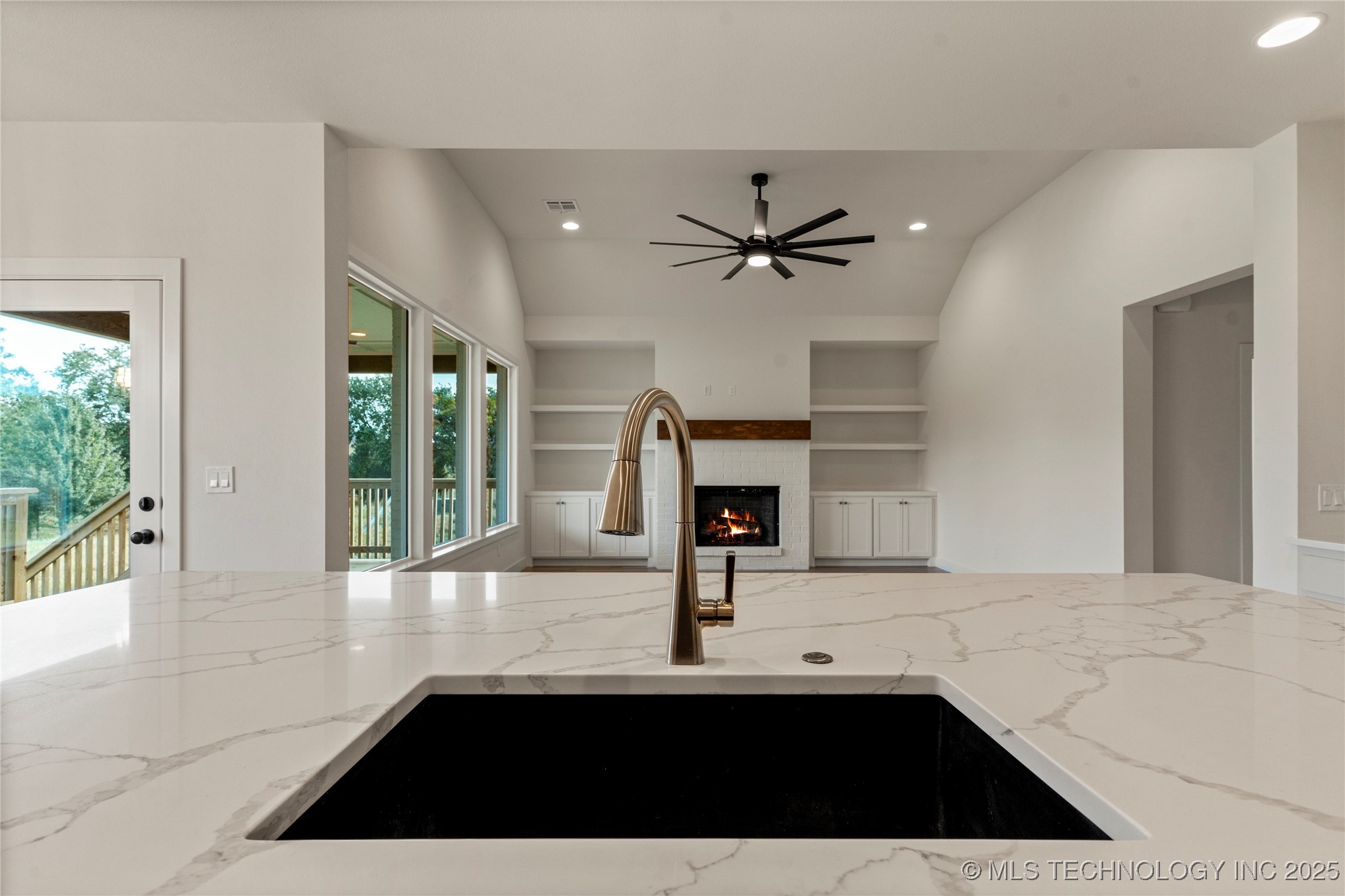 2059 E 129th Place S