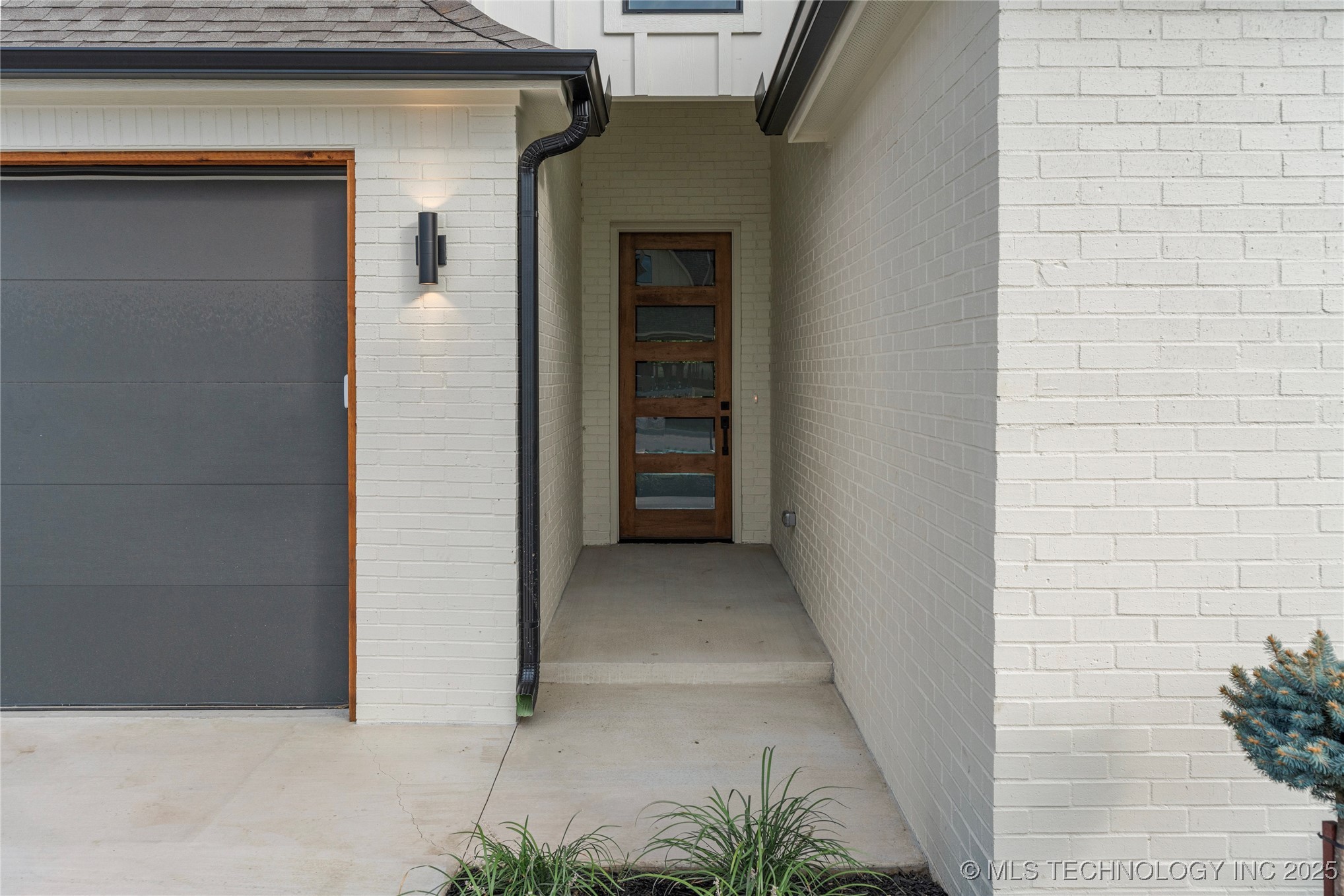 2059 E 129th Place S