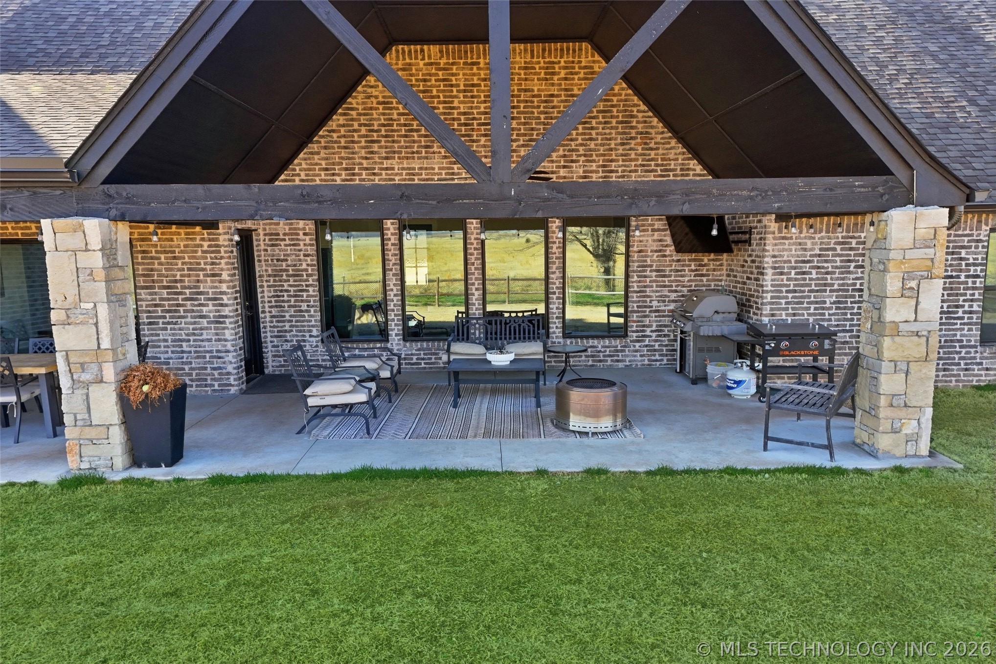 4239 E 177th Place S