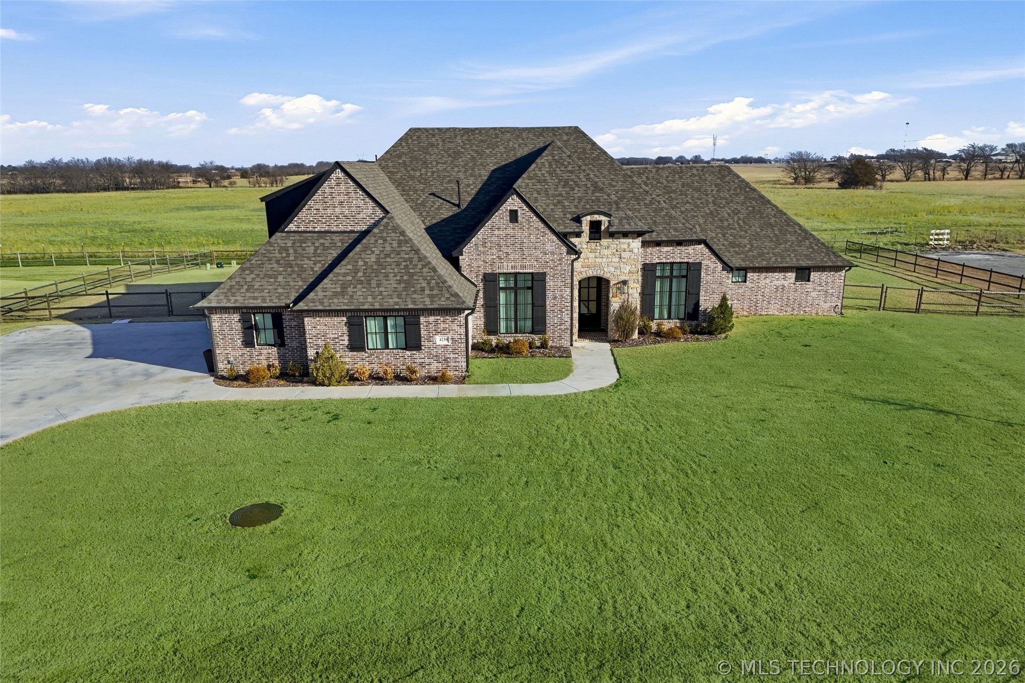 4239 E 177th Place S