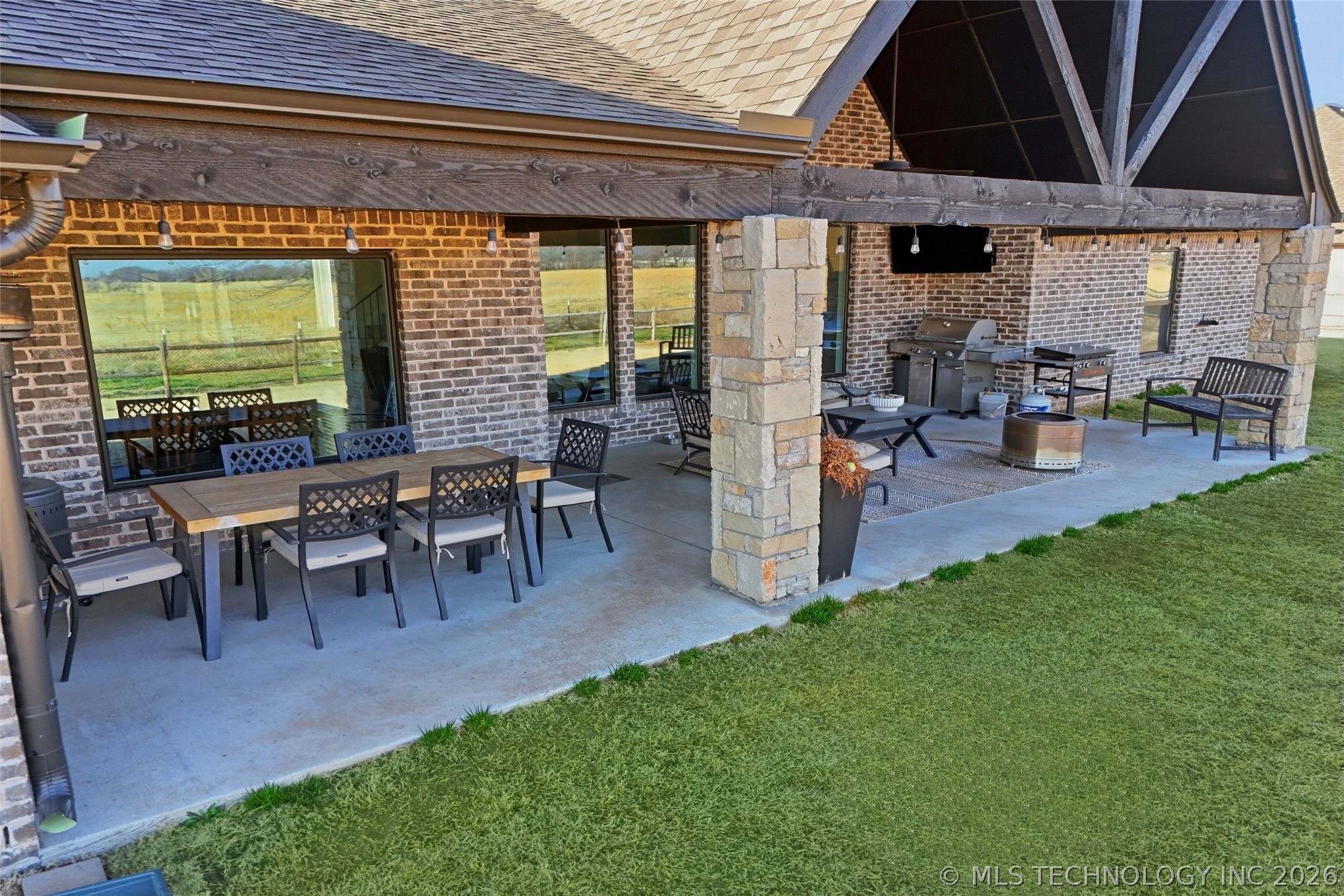 4239 E 177th Place S