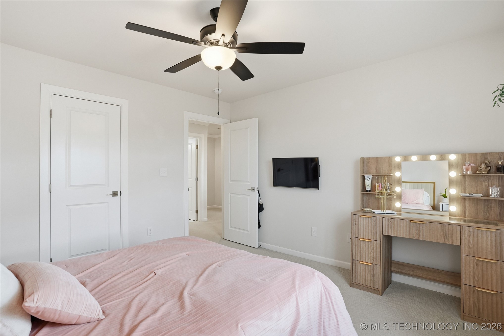 4239 E 177th Place S