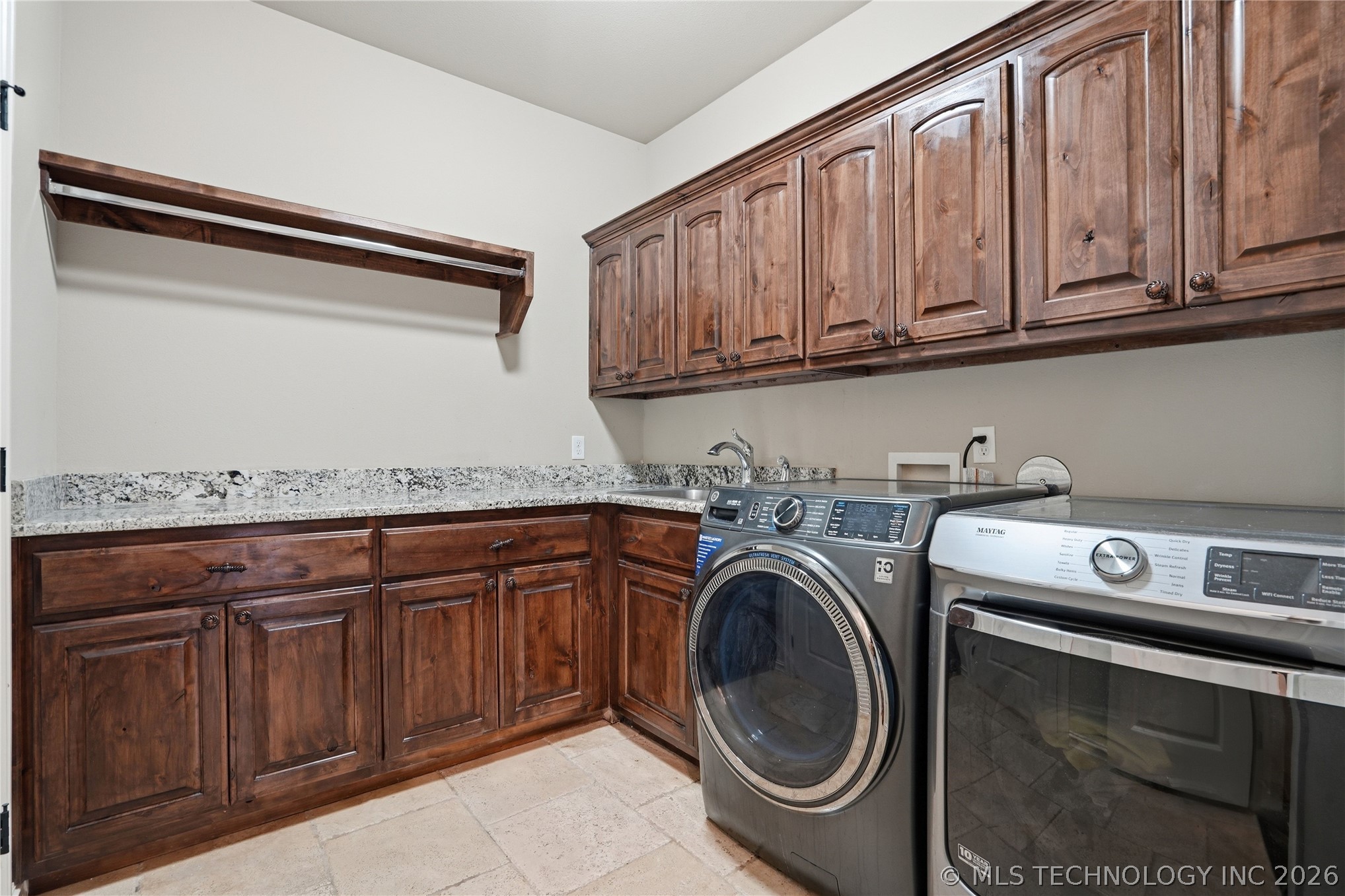 5512 E 124th Street S