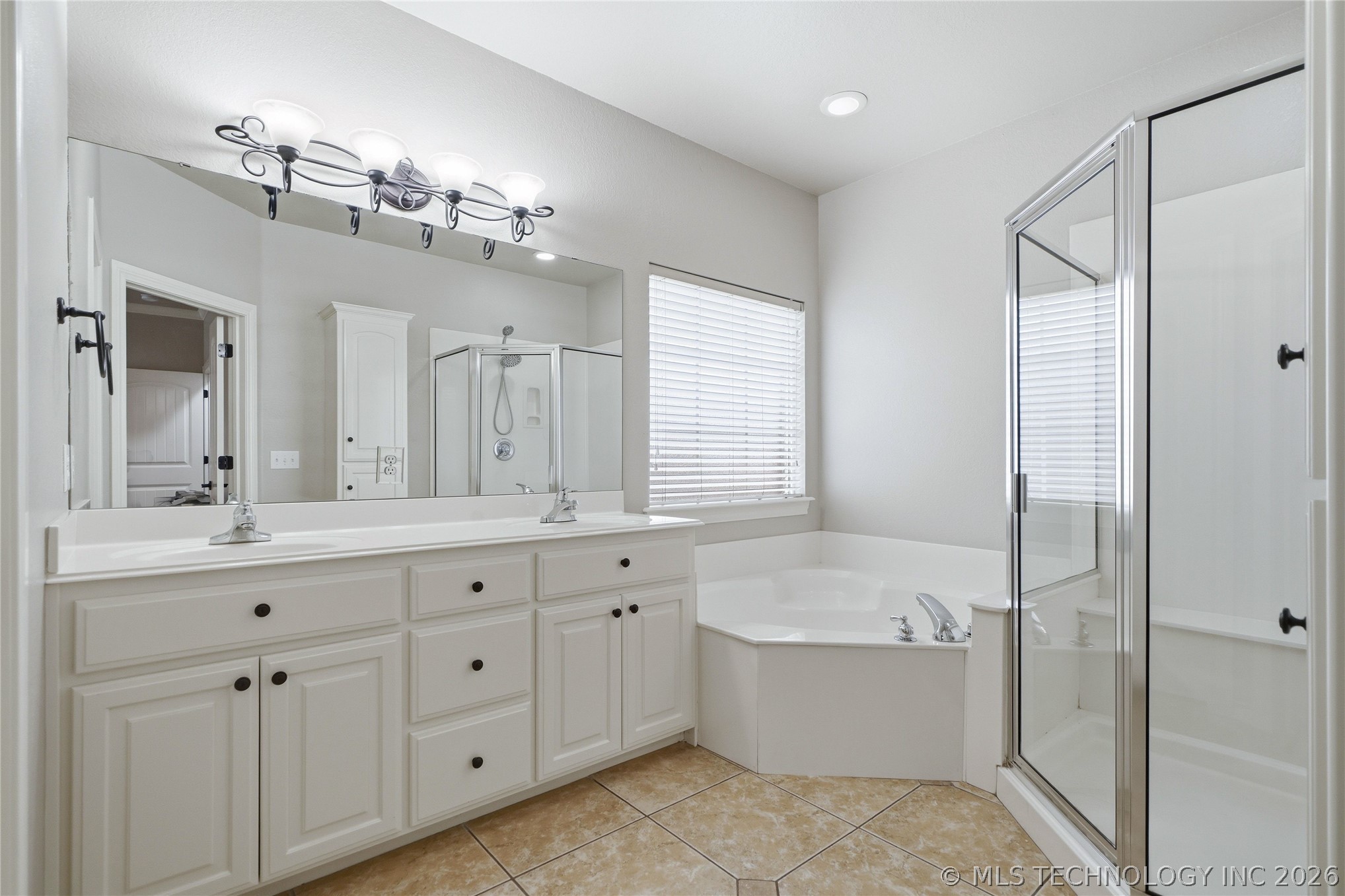 3709 W 108th Court S