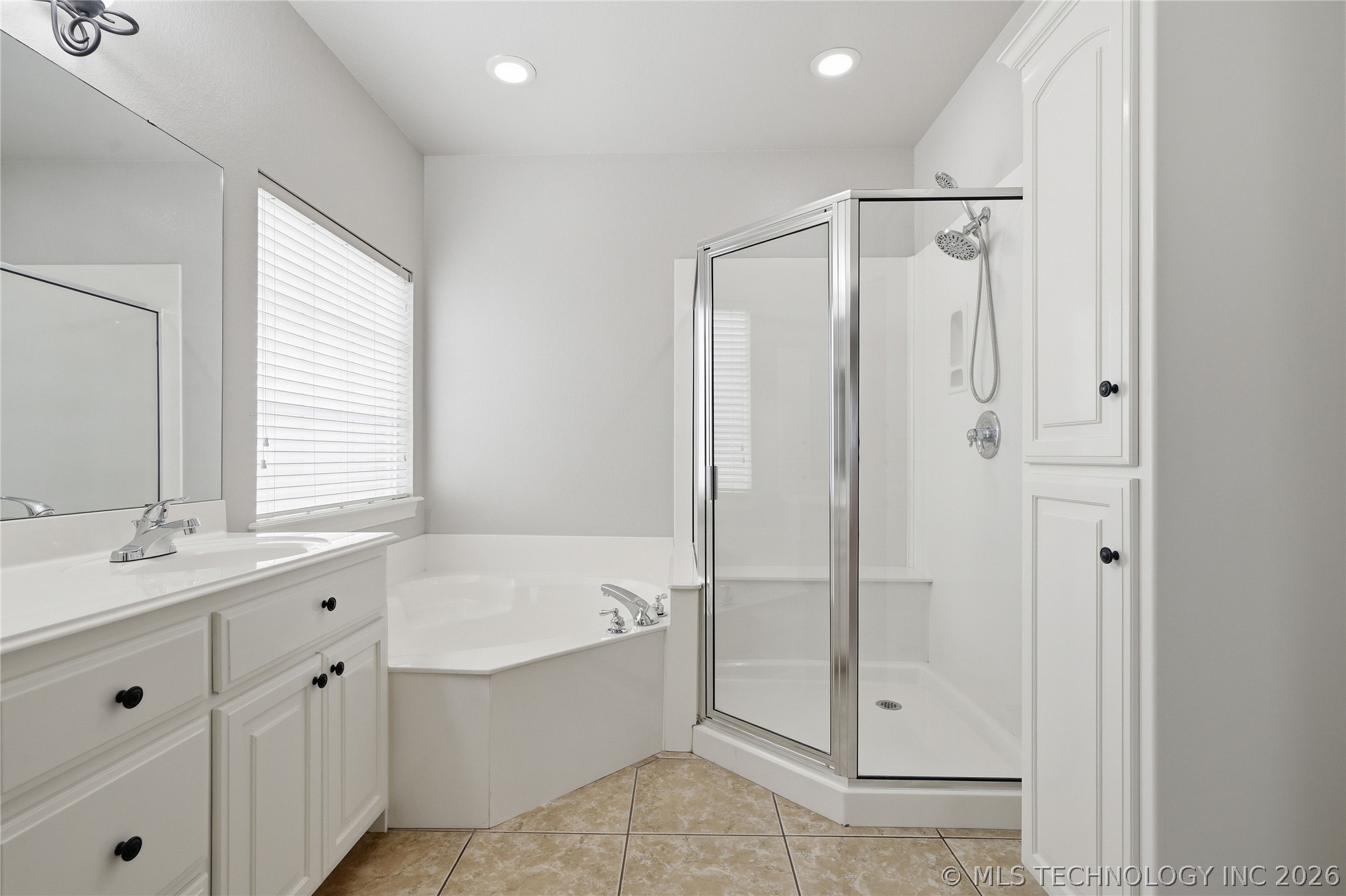 3709 W 108th Court S