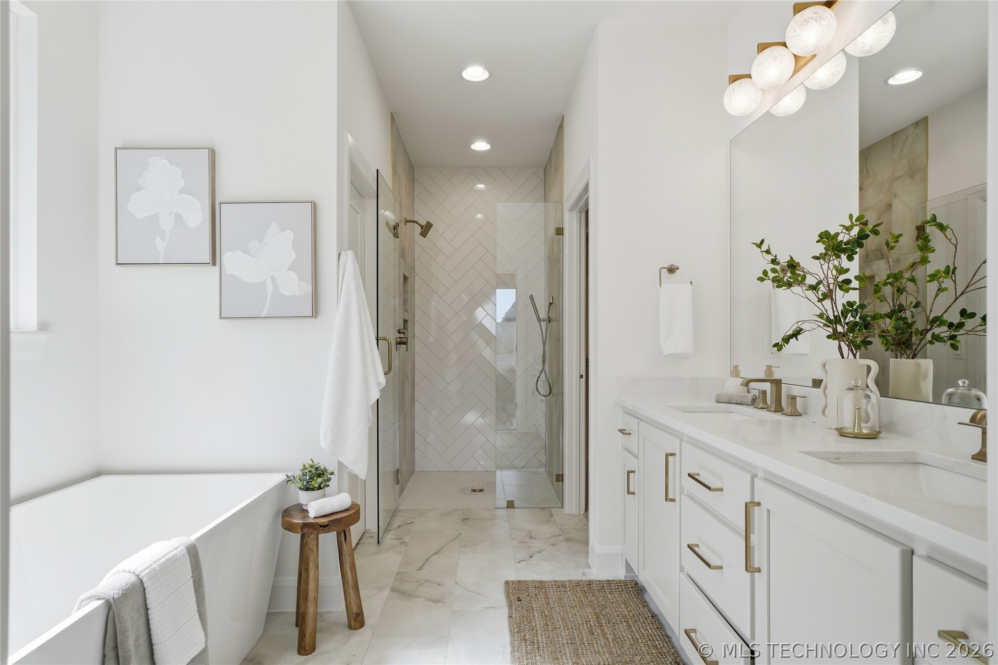 13657 S 20th Place E