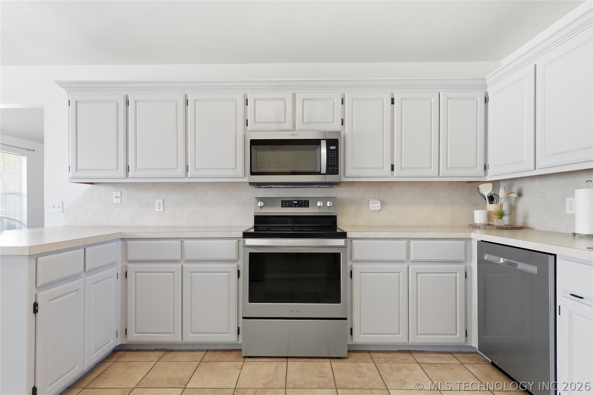 14720 S Moccasin Place