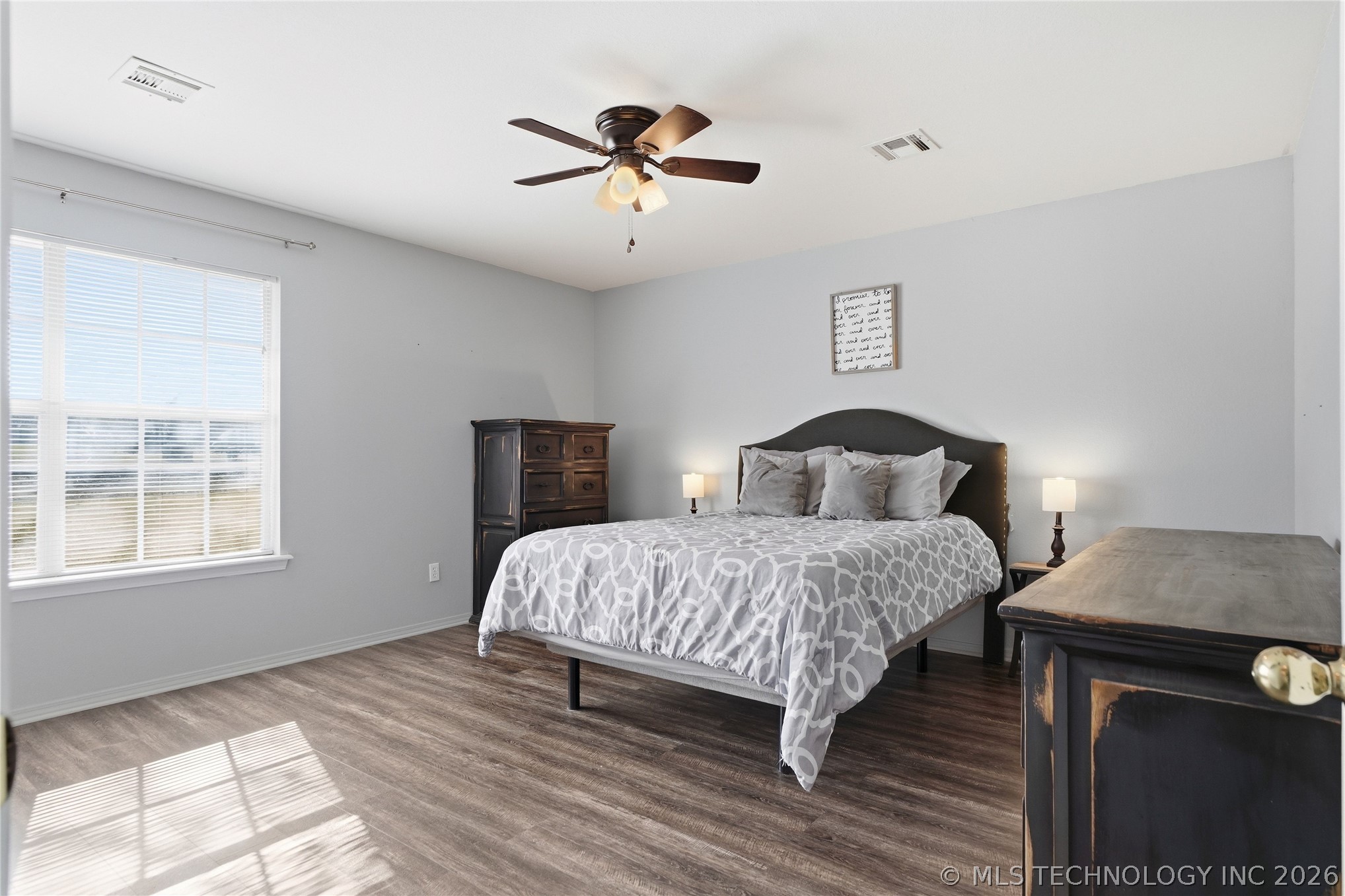 14720 S Moccasin Place