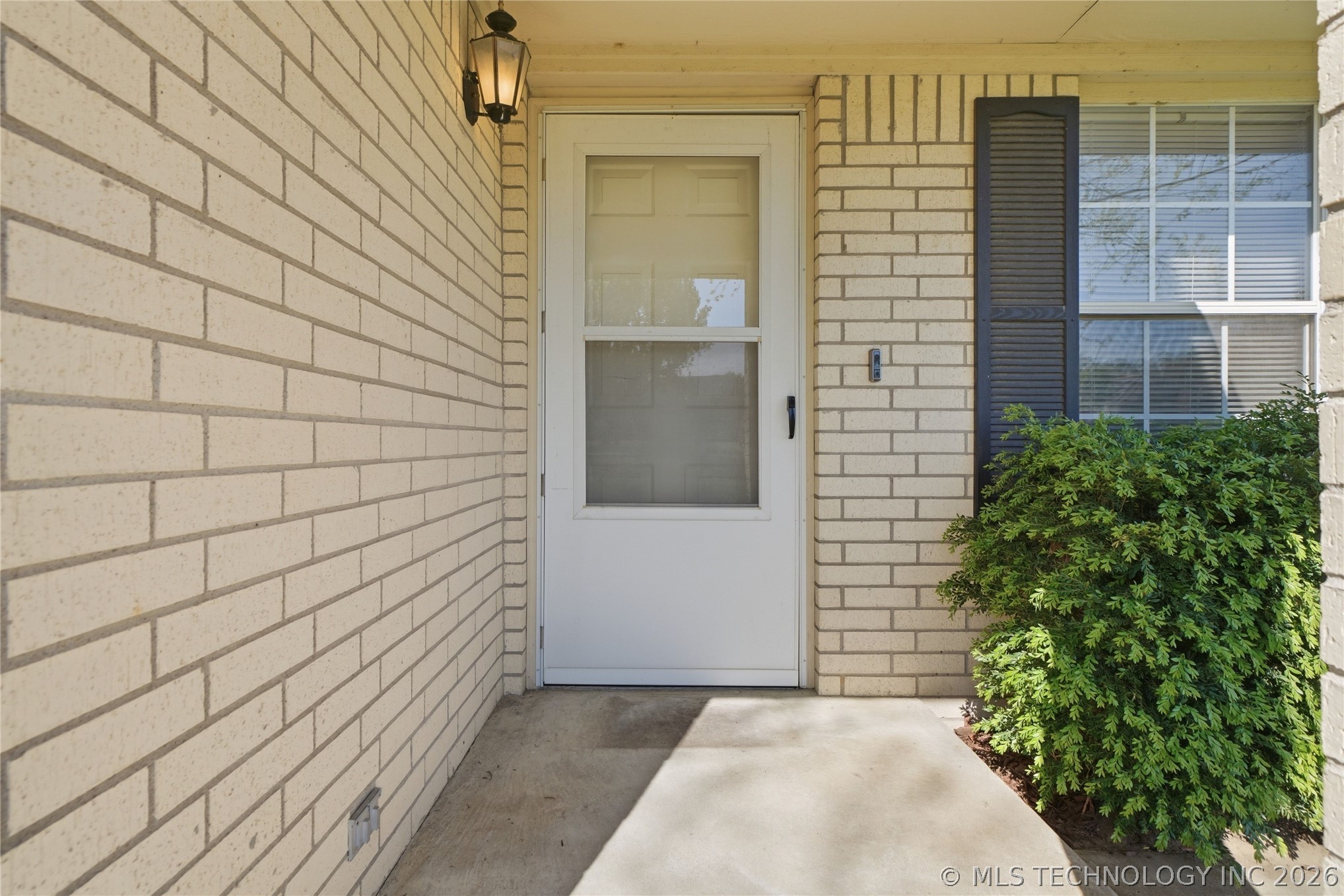 14720 S Moccasin Place