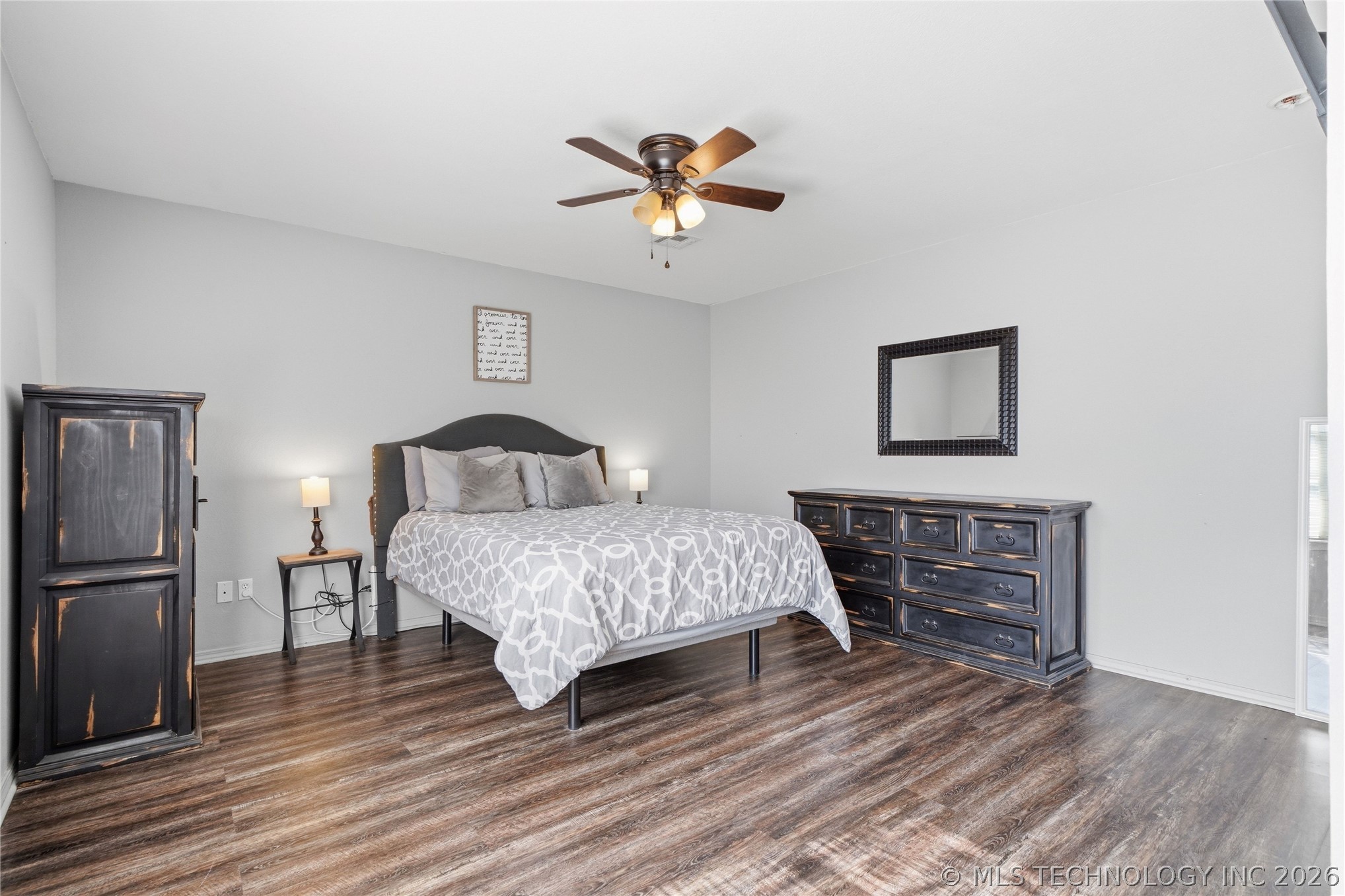 14720 S Moccasin Place