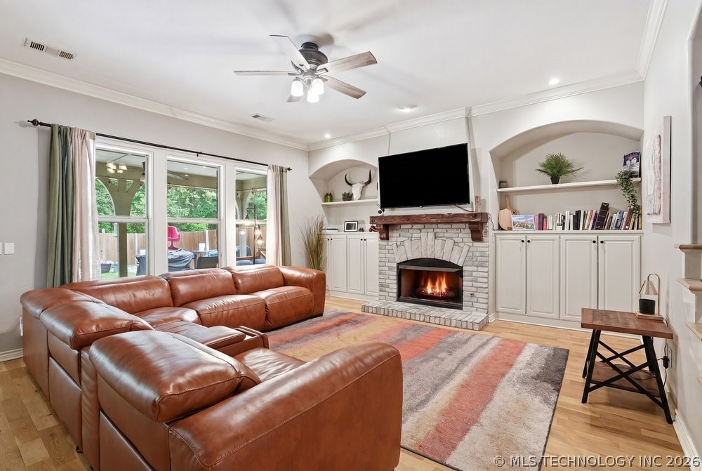 2708 E 140th Place S