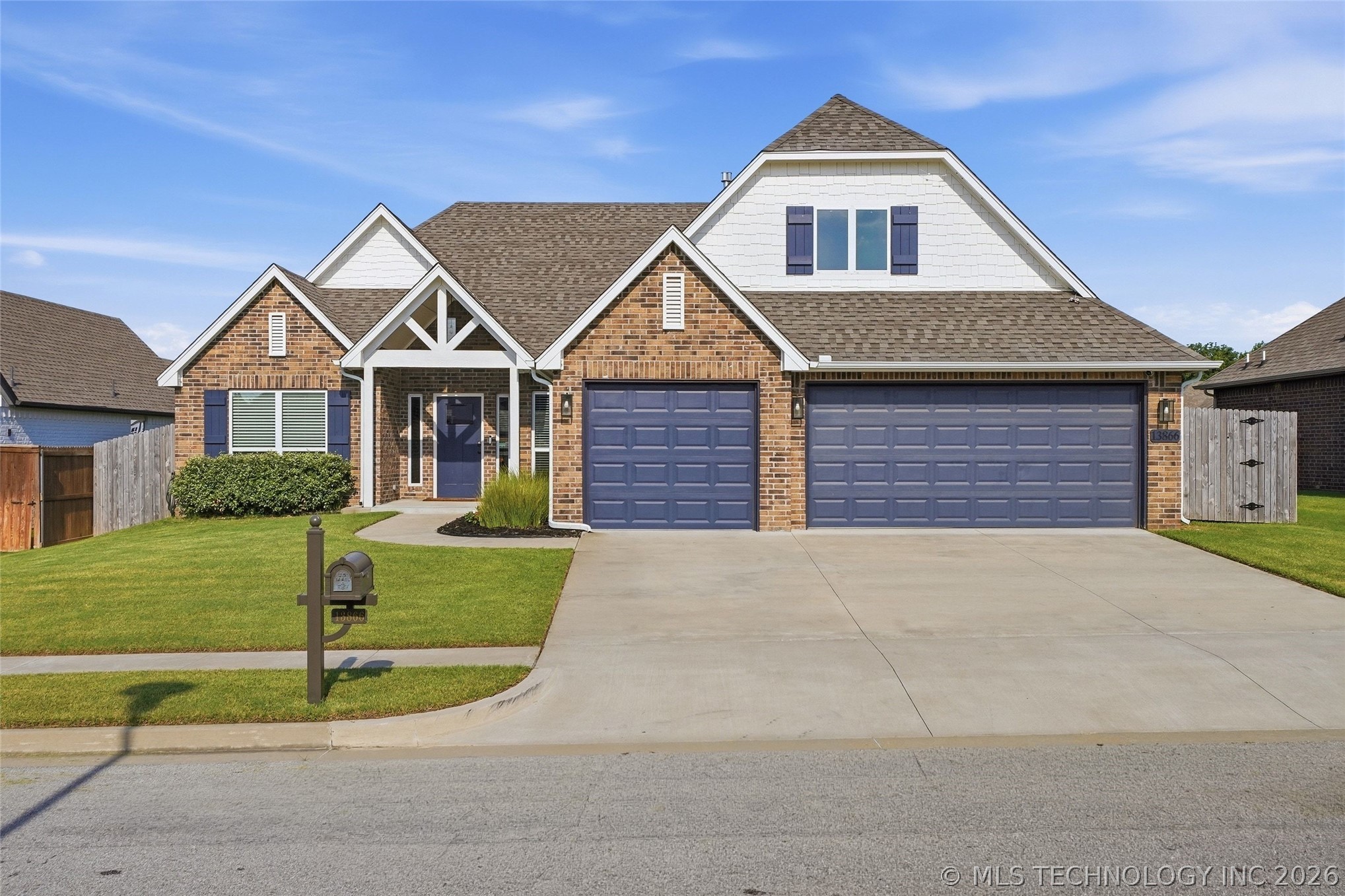 13866 S 21st Place E