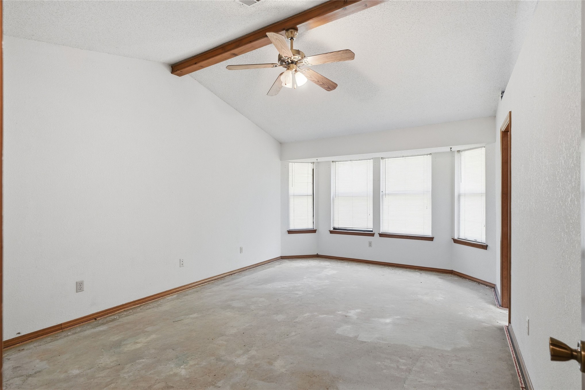 4434 W Princeton Place