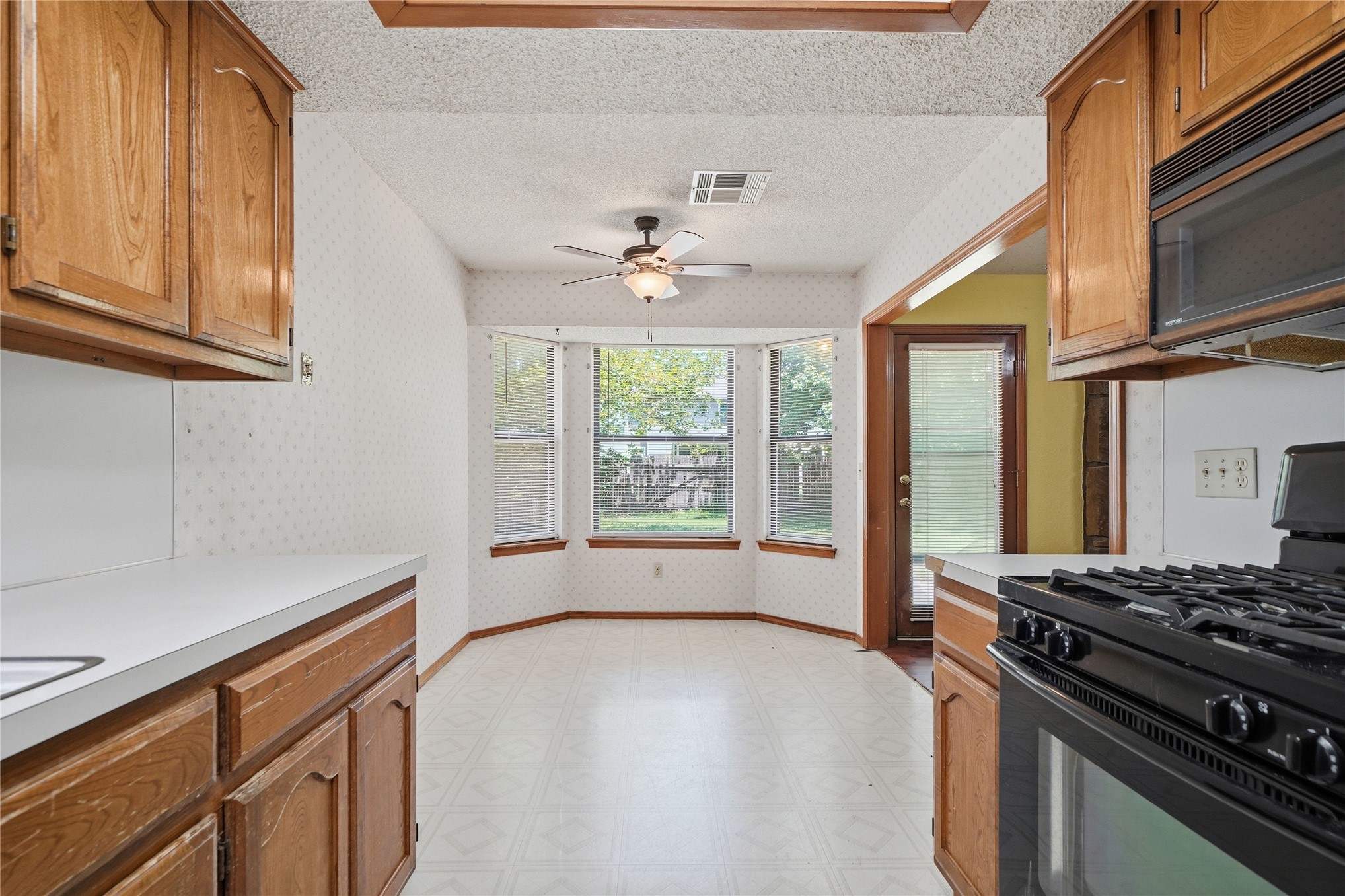 4434 W Princeton Place