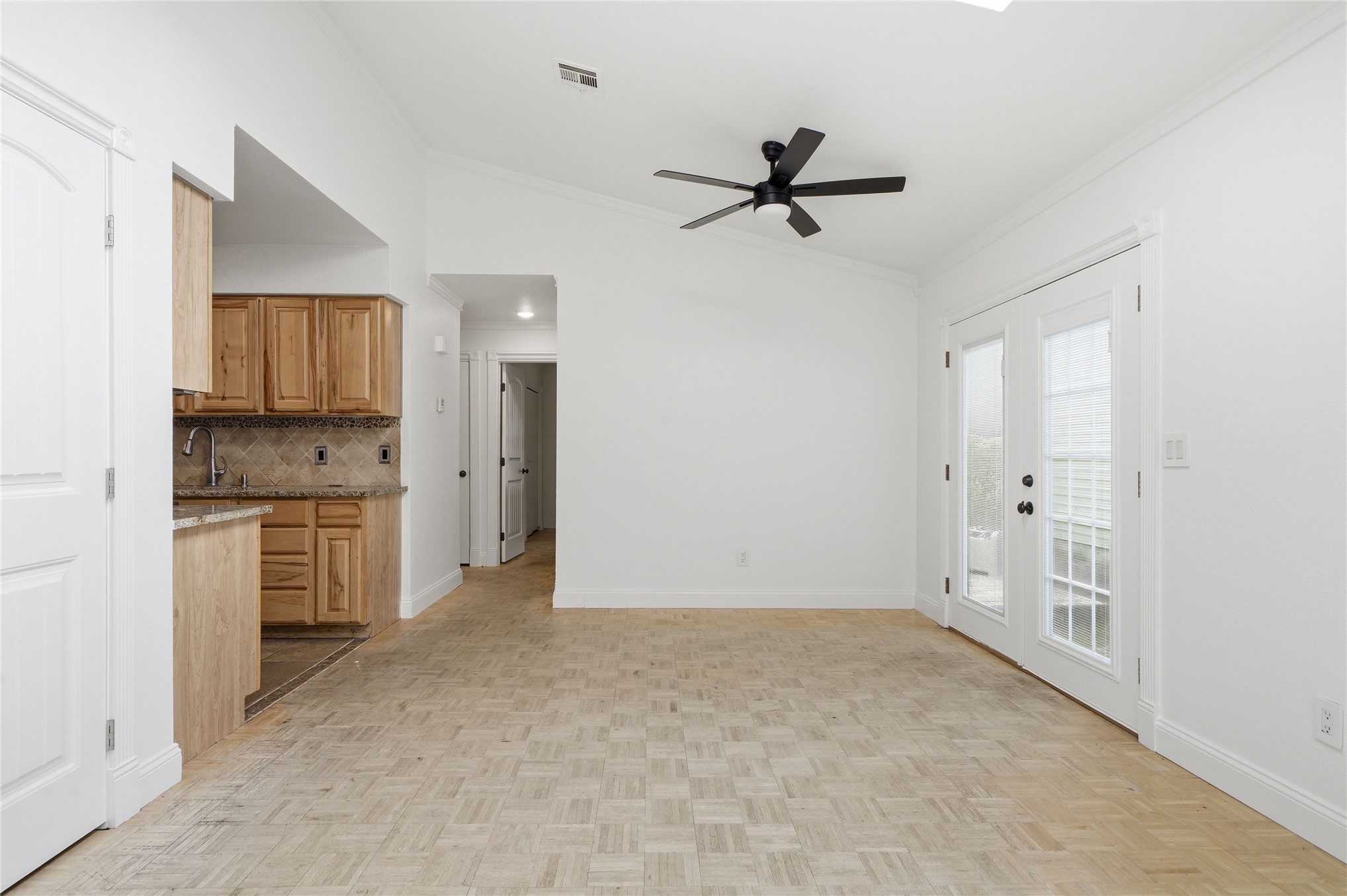 1813 W 62nd Street
