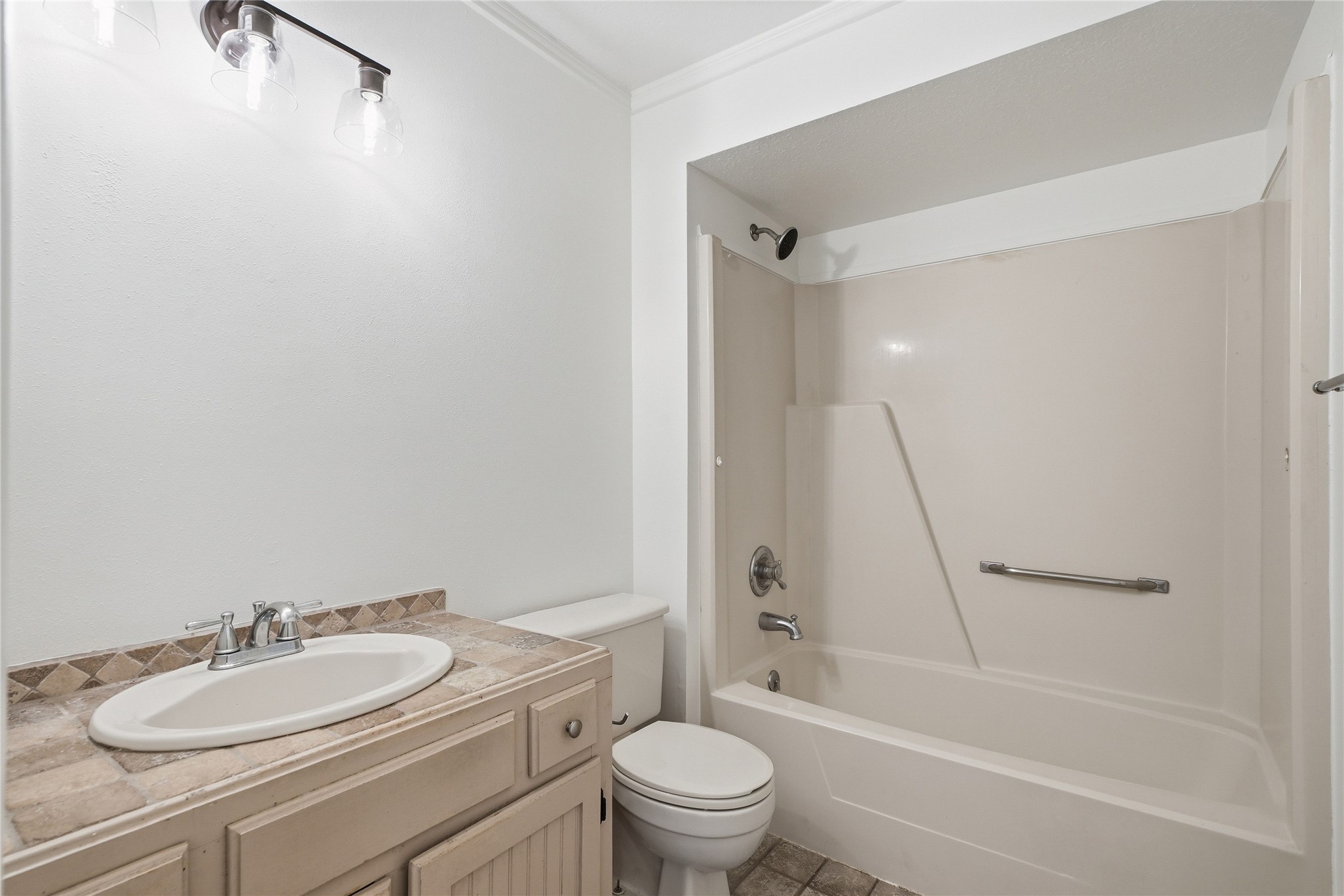 1813 W 62nd Street