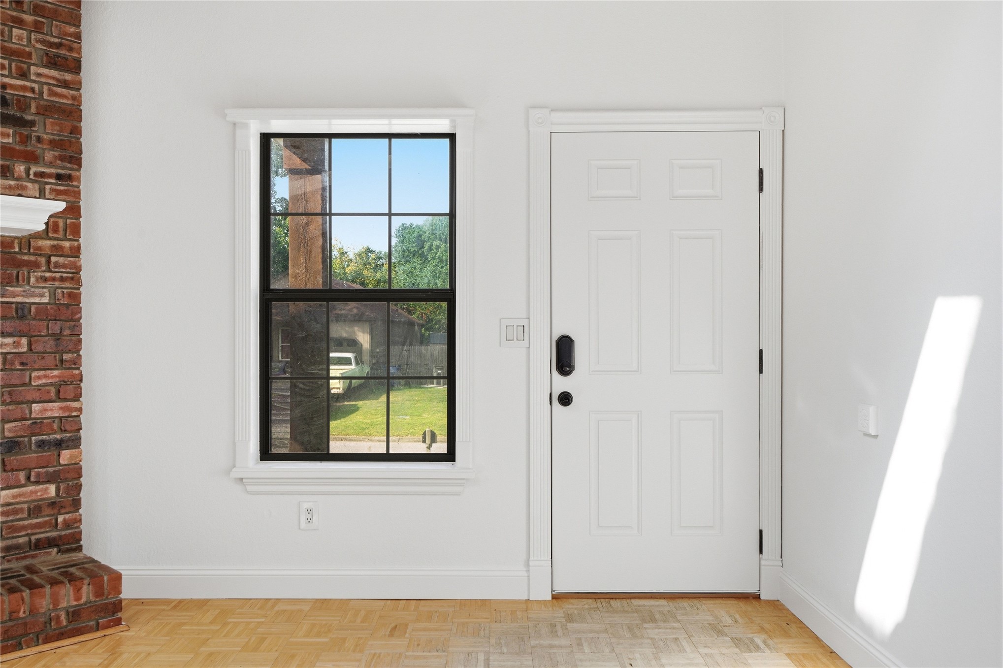 1813 W 62nd Street