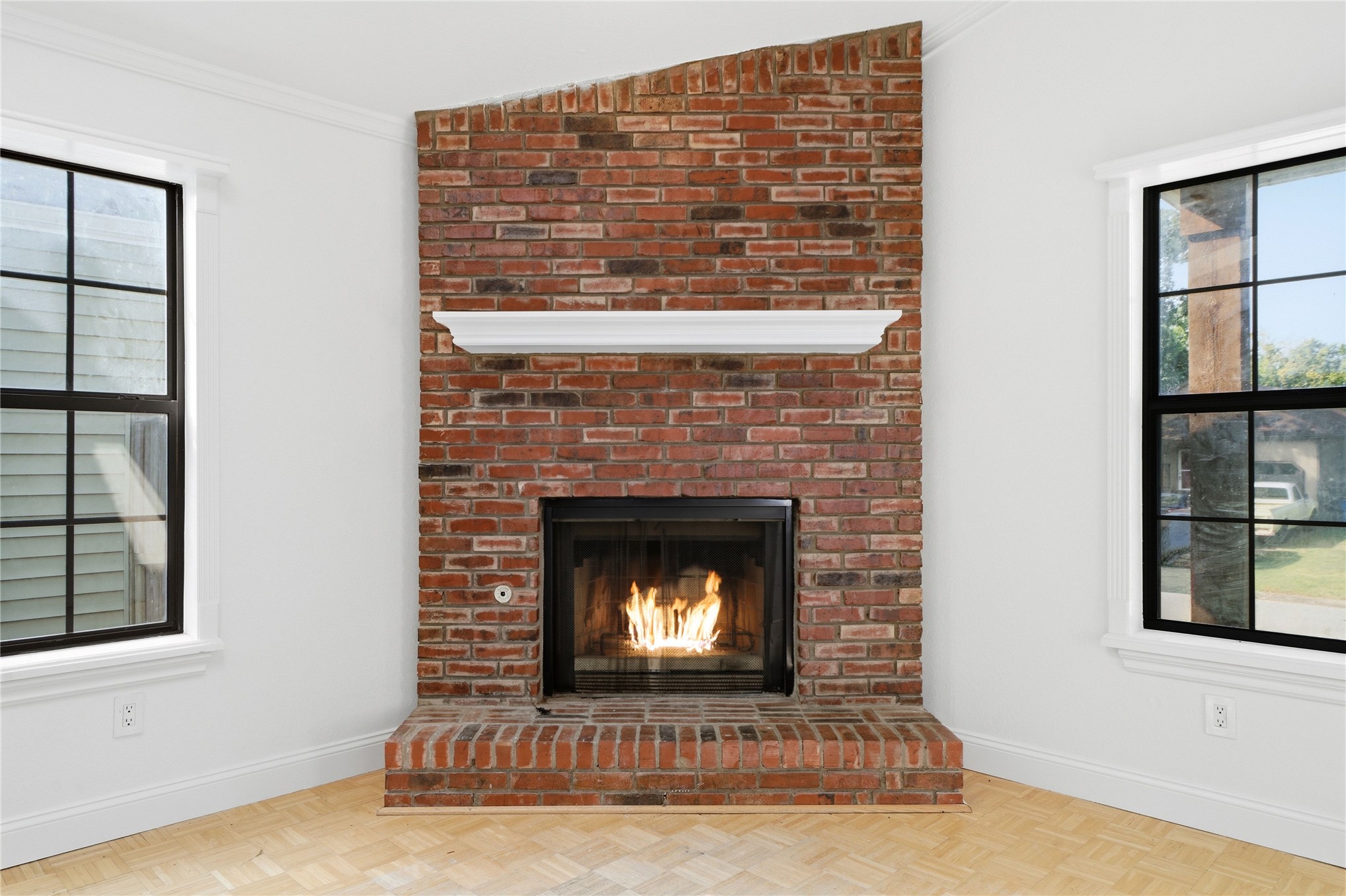 1813 W 62nd Street