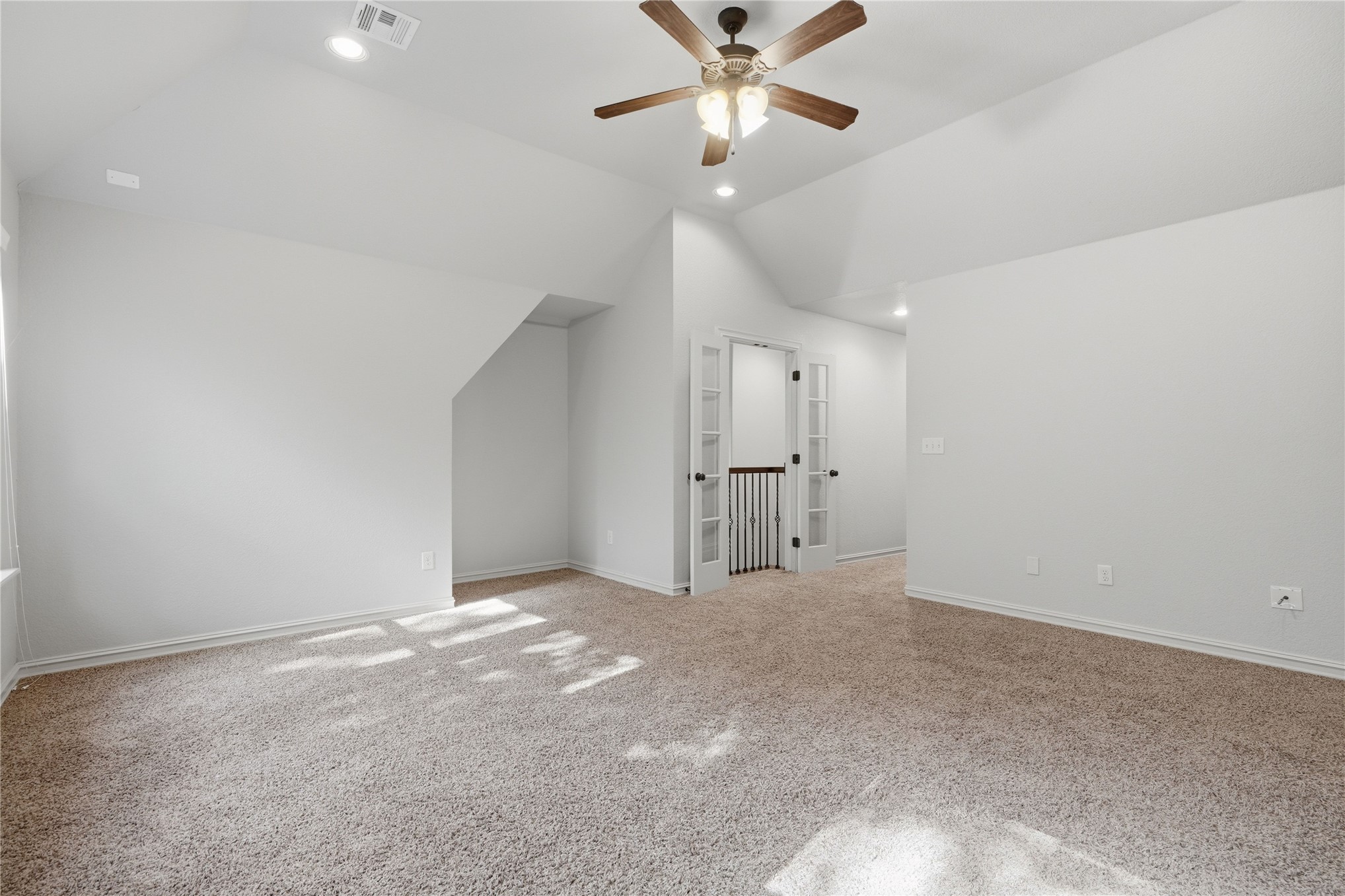 3426 W Edgewater Place