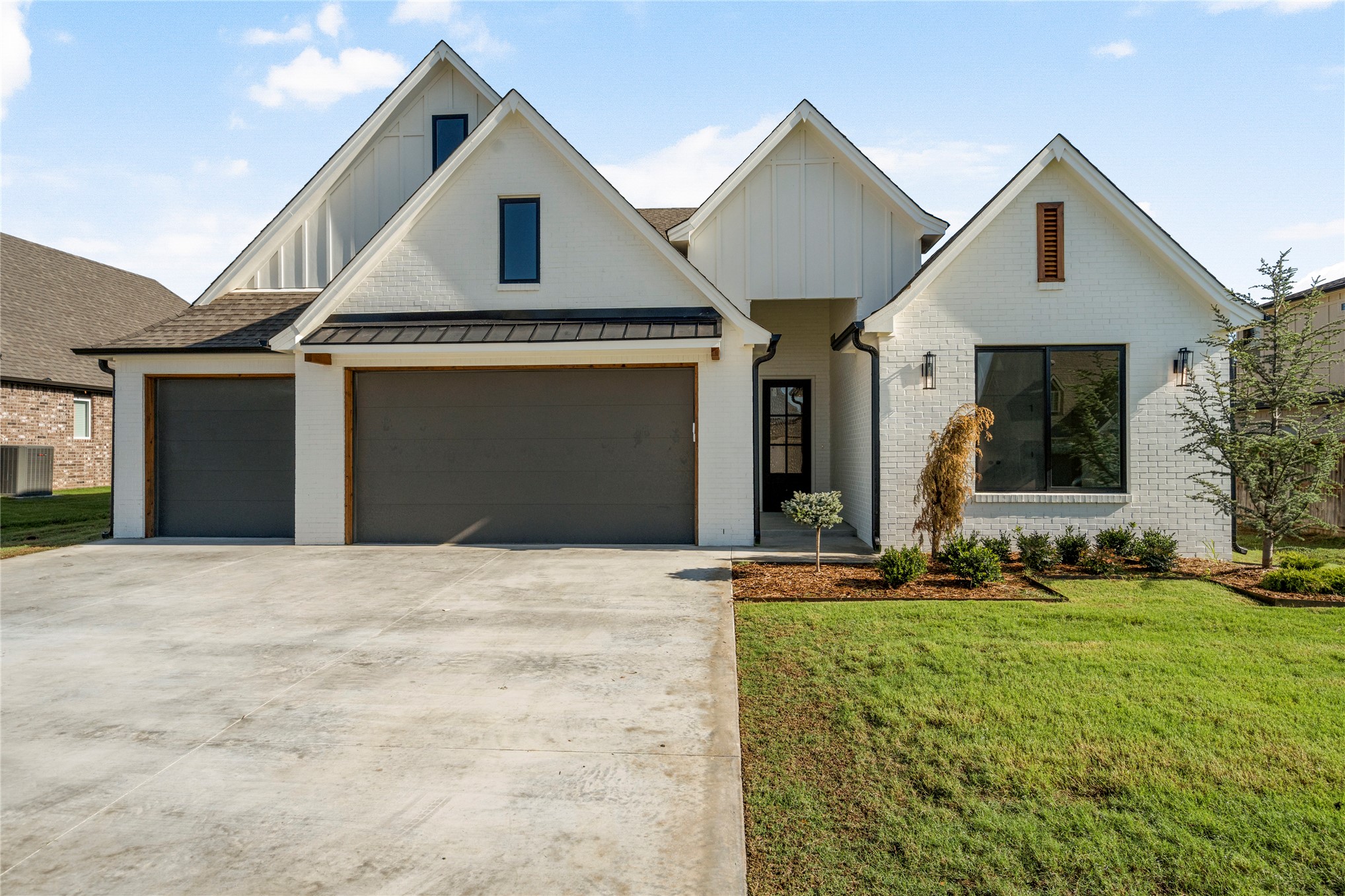 3035 E 146th Place S