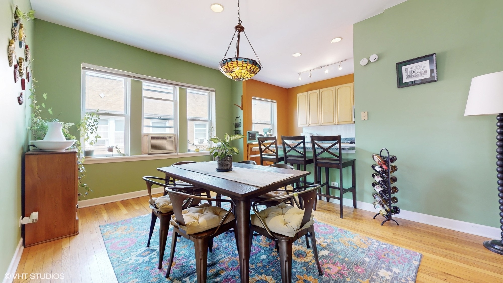 4419 N Whipple Street Unit: 3B