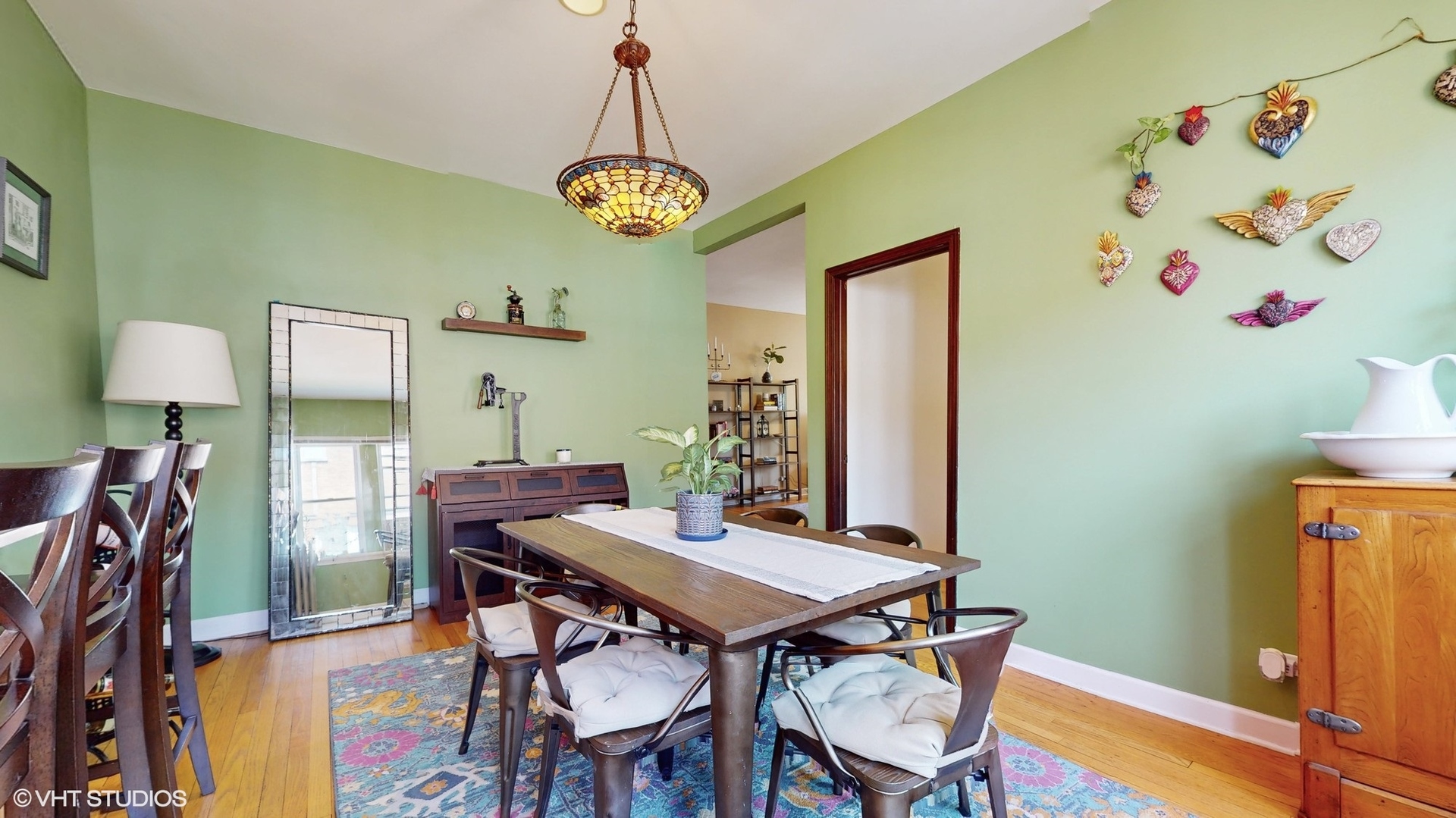 4419 N Whipple Street Unit: 3B