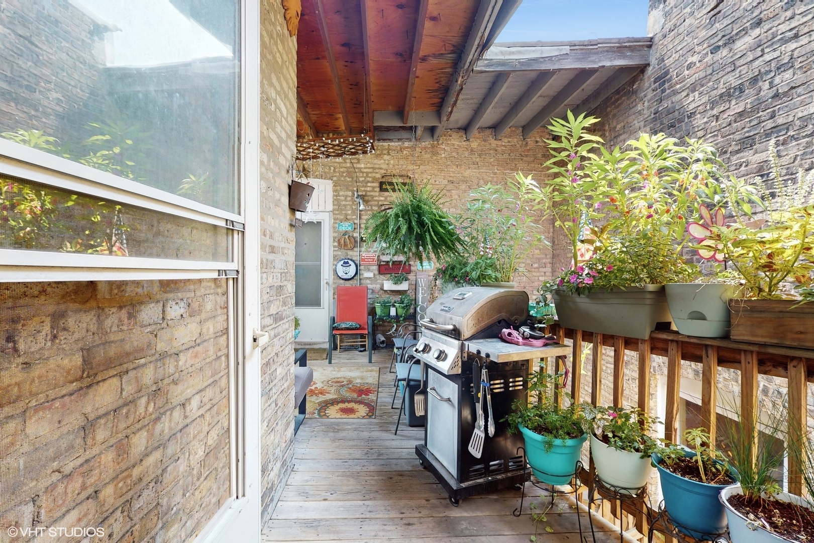 4419 N Whipple Street Unit: 3B
