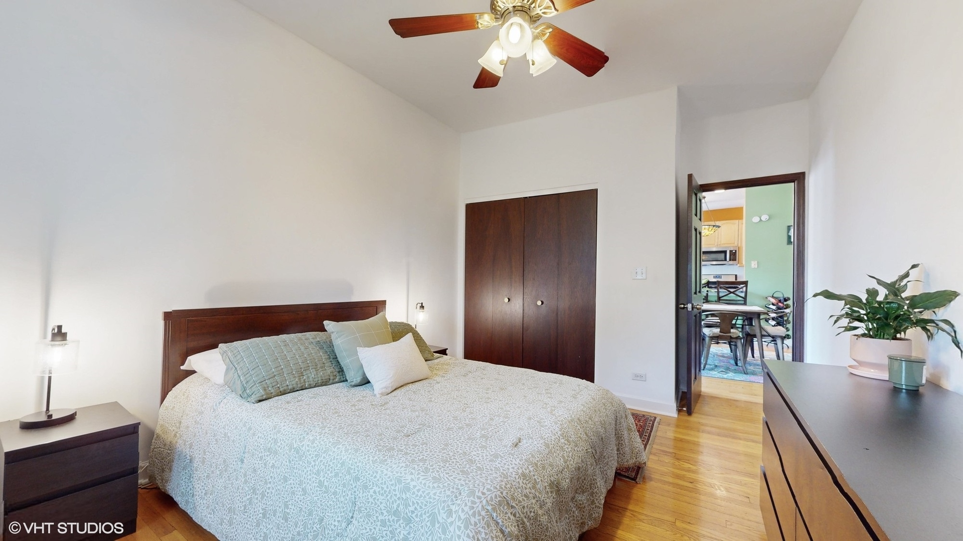 4419 N Whipple Street Unit: 3B