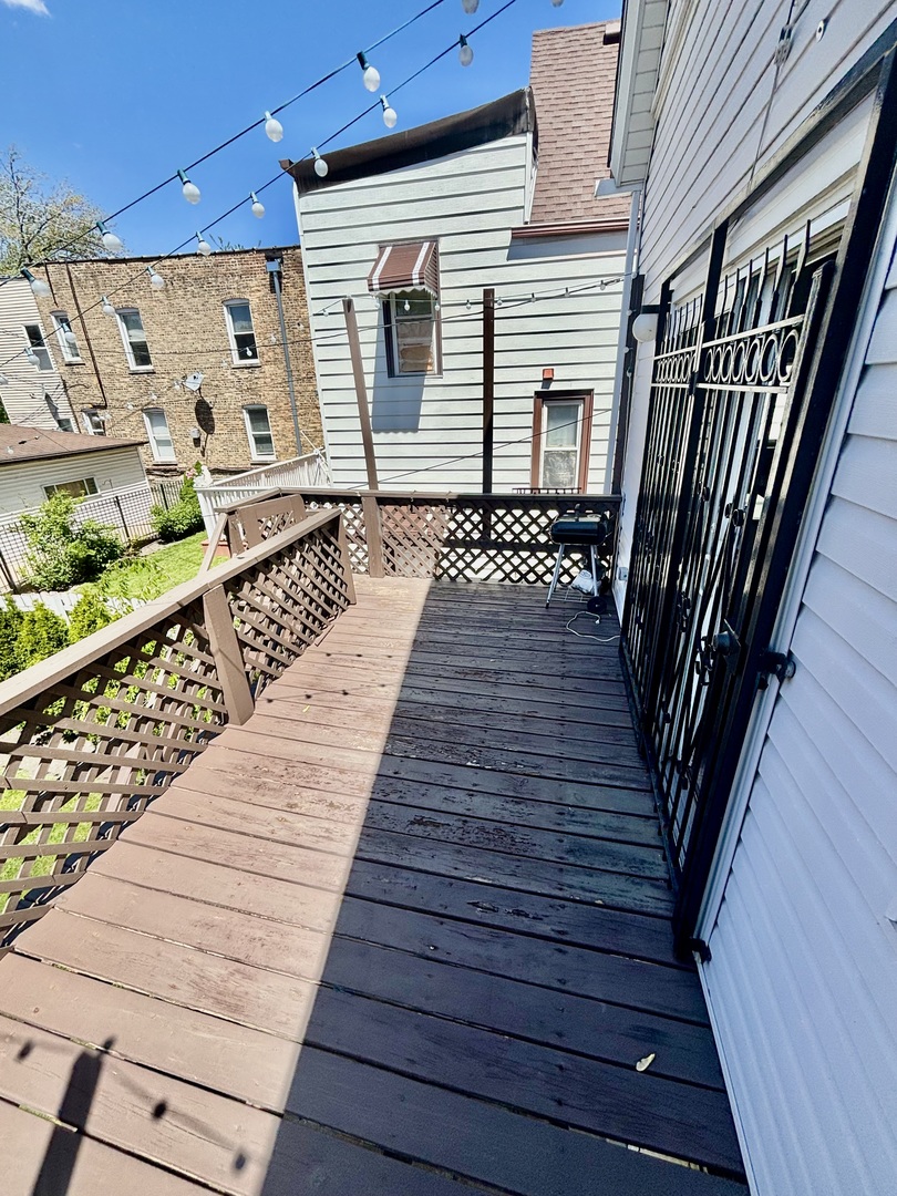 4118 N Kedzie Avenue