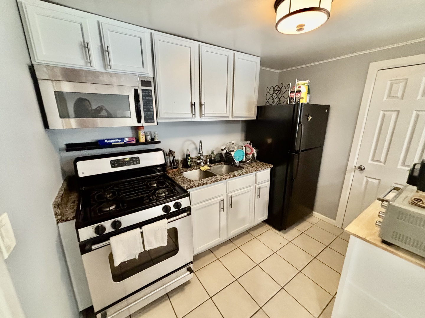 4118 N Kedzie Avenue
